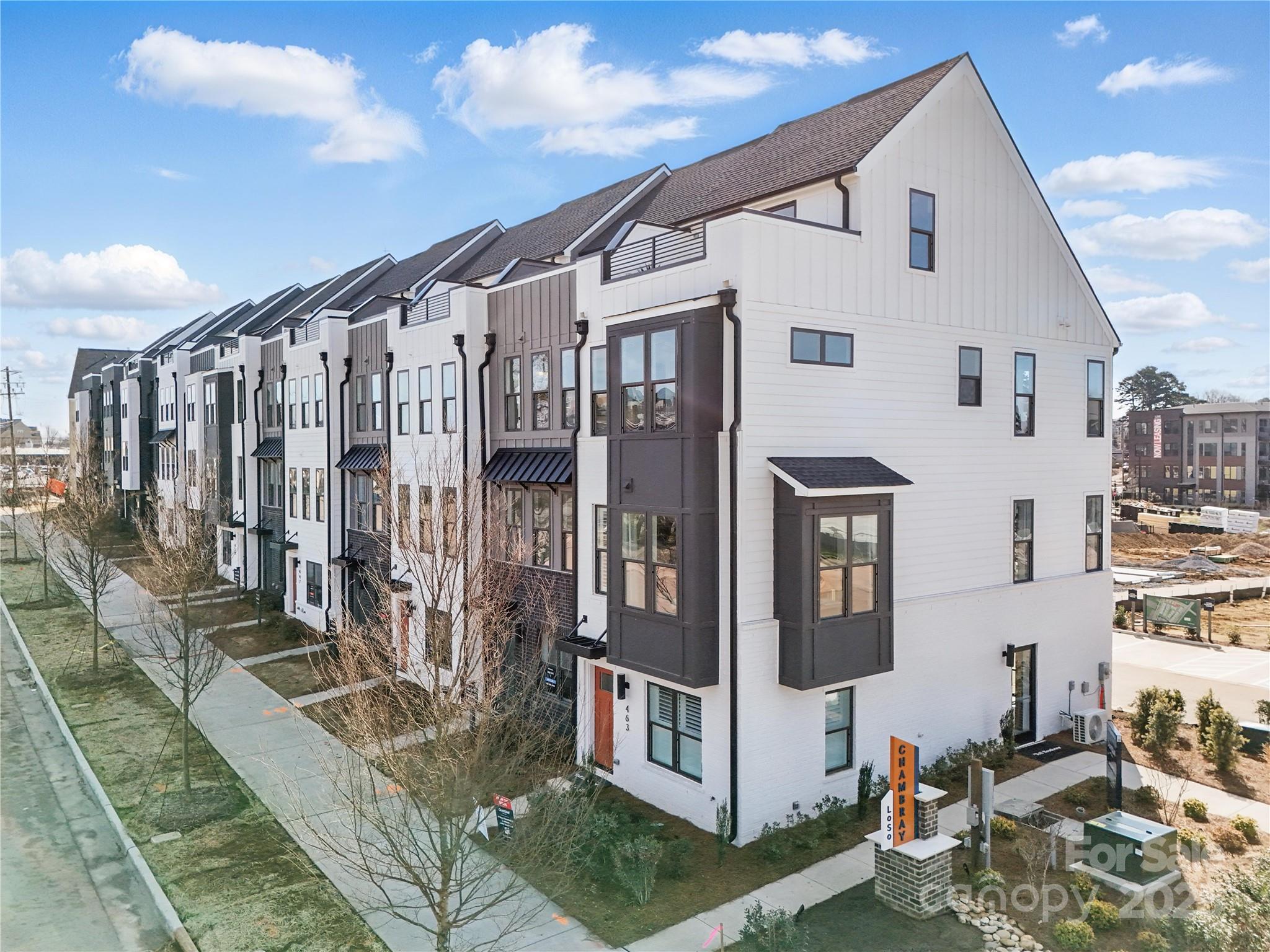455 Blairhill Road Unit: 03