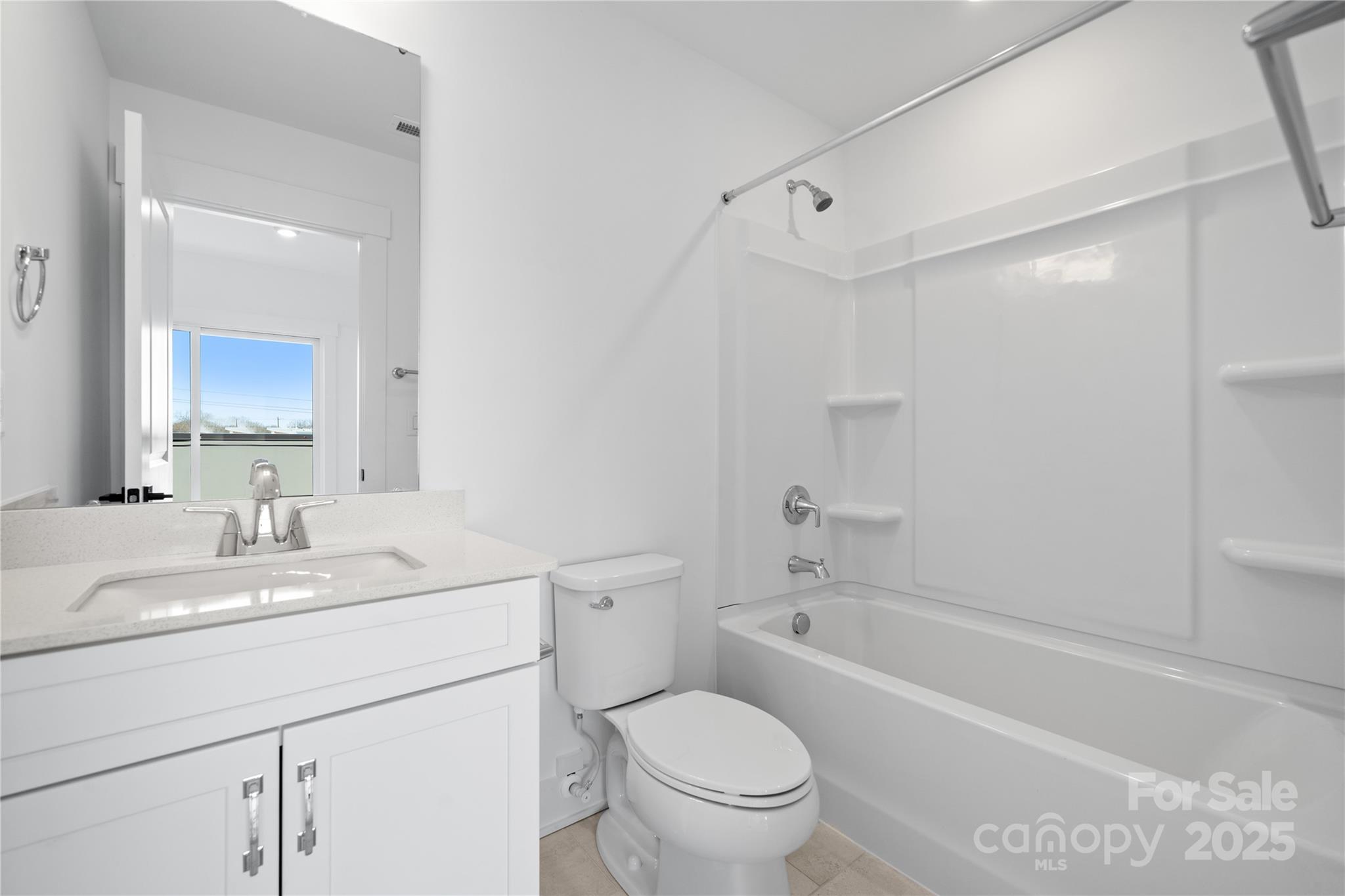 455 Blairhill Road Unit: 03
