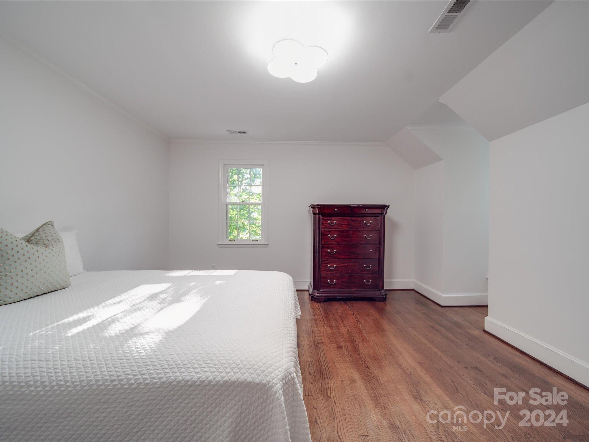 3421 Country Club Drive