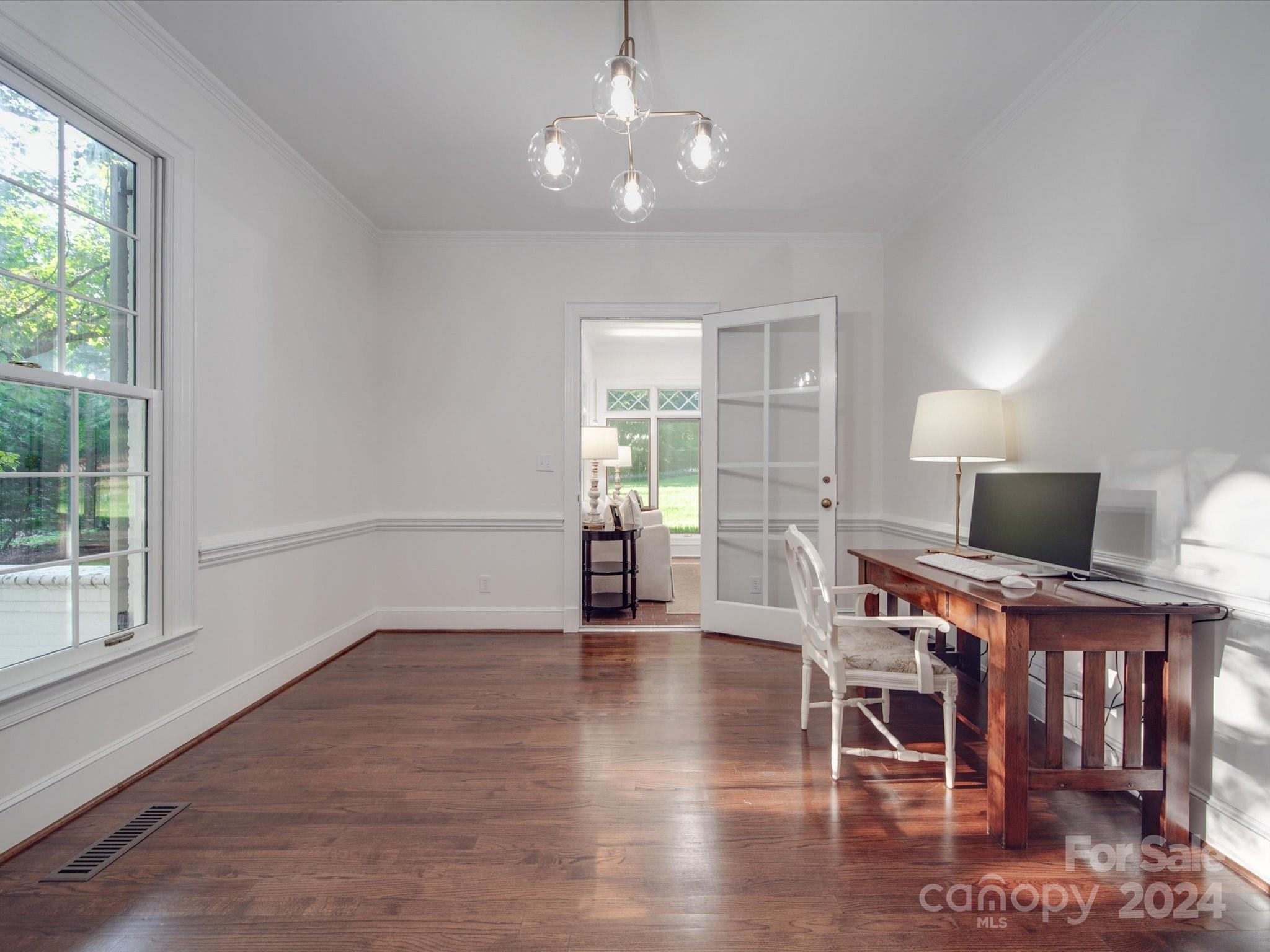 3421 Country Club Drive
