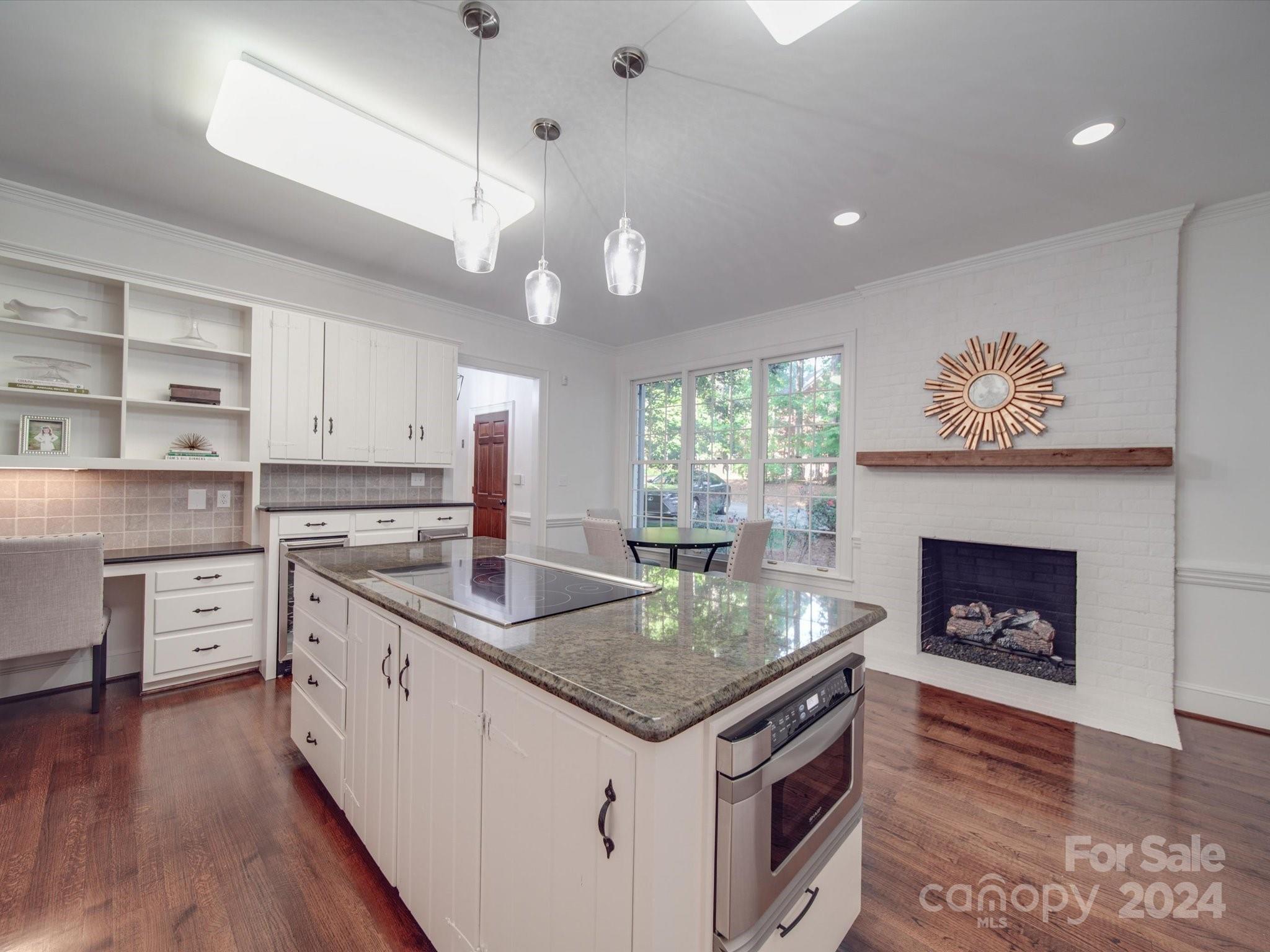 3421 Country Club Drive