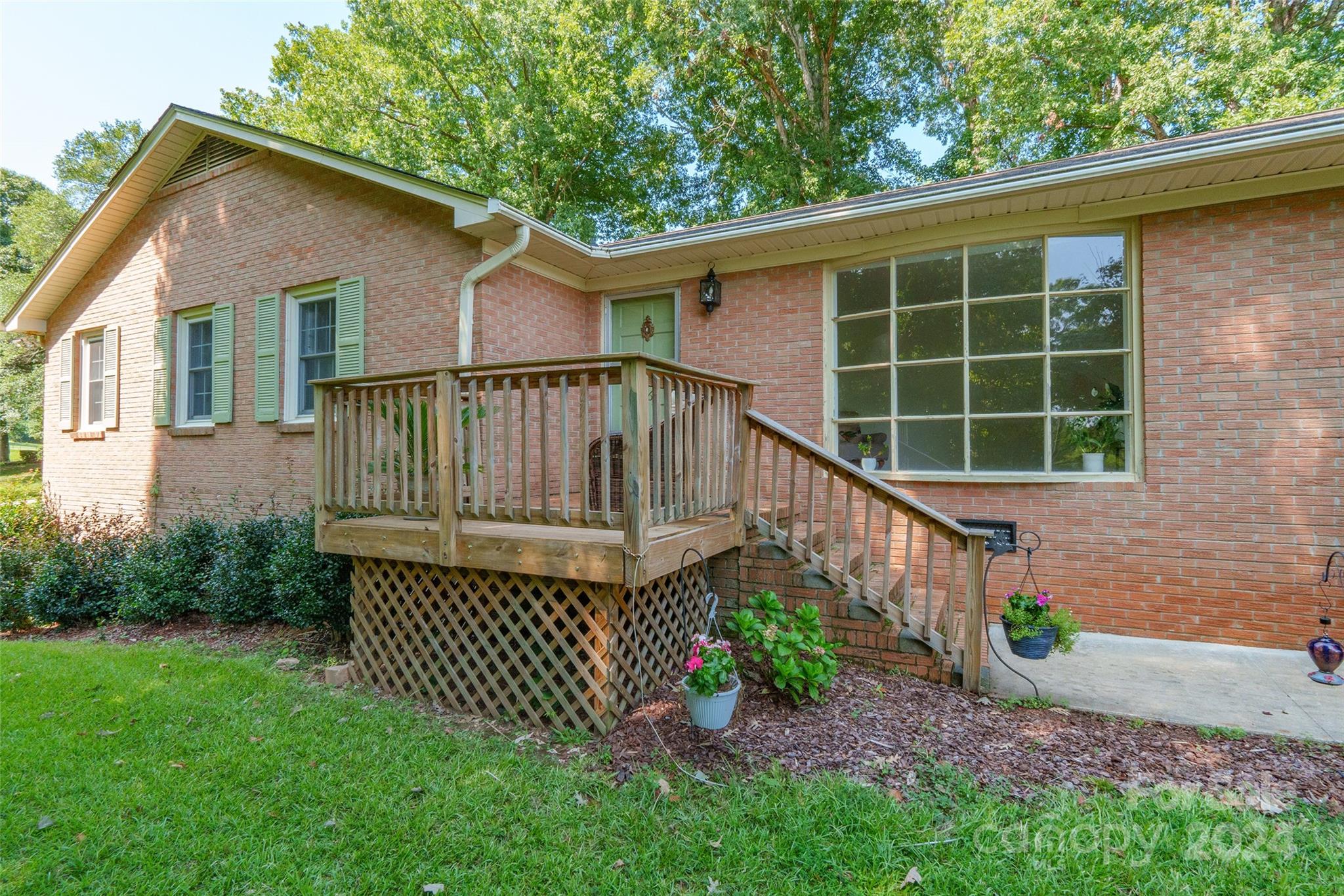 1069 Belmar Lane