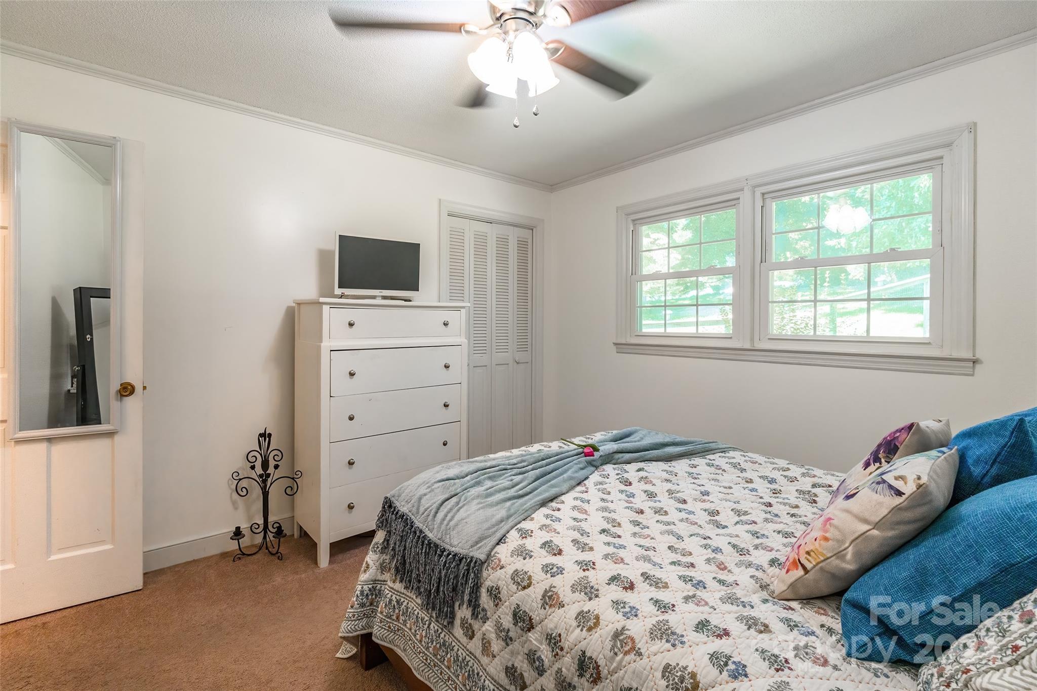 1069 Belmar Lane