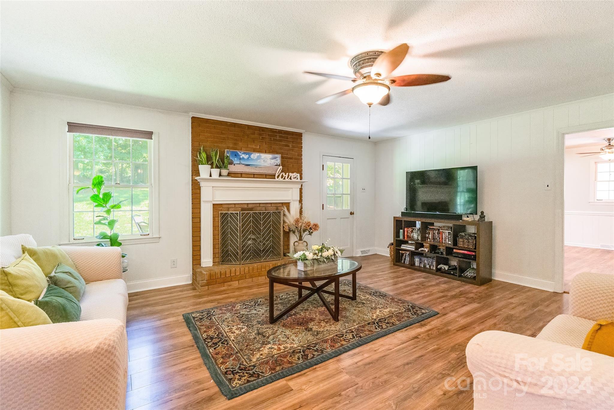 1069 Belmar Lane