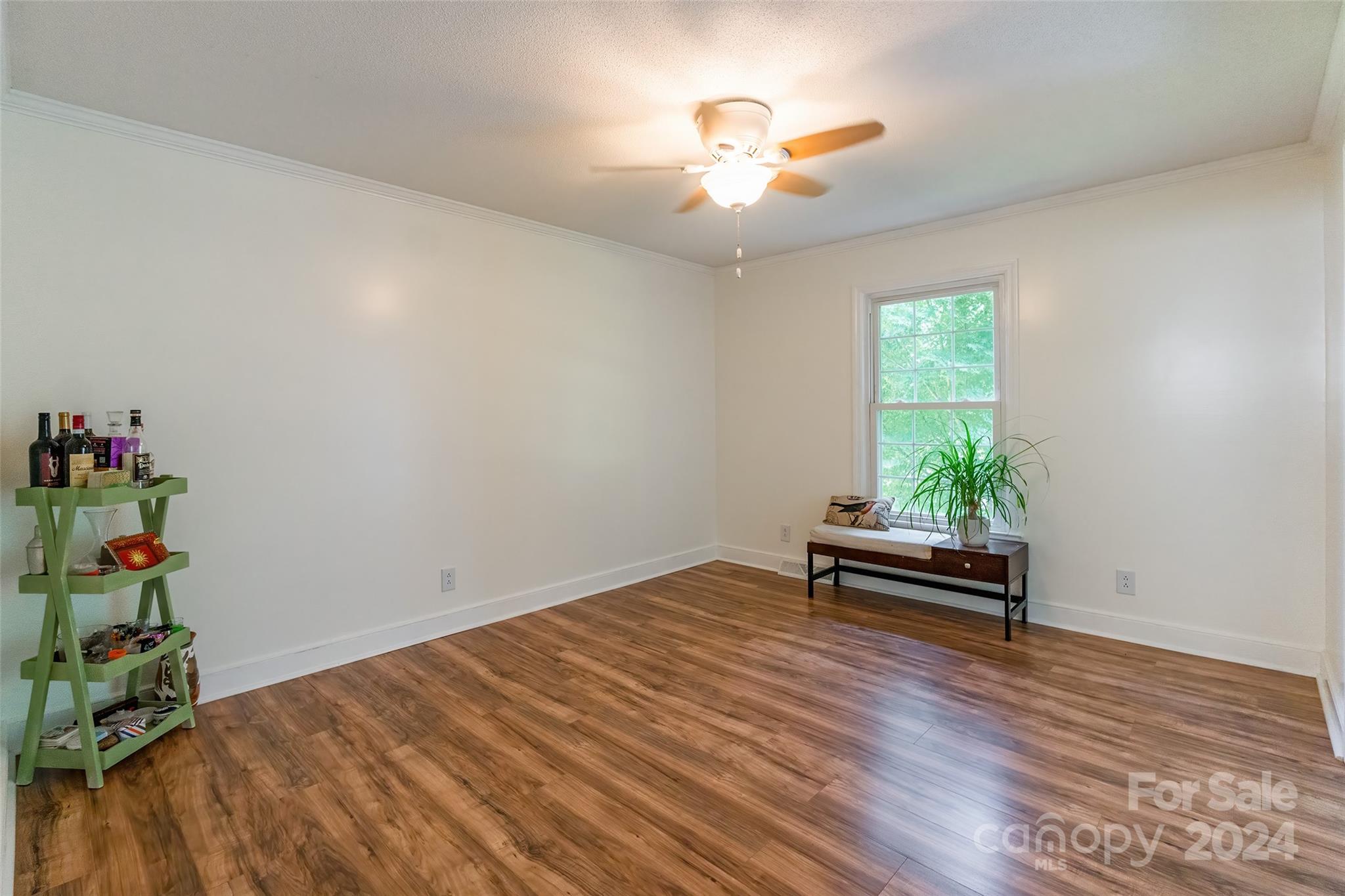 1069 Belmar Lane
