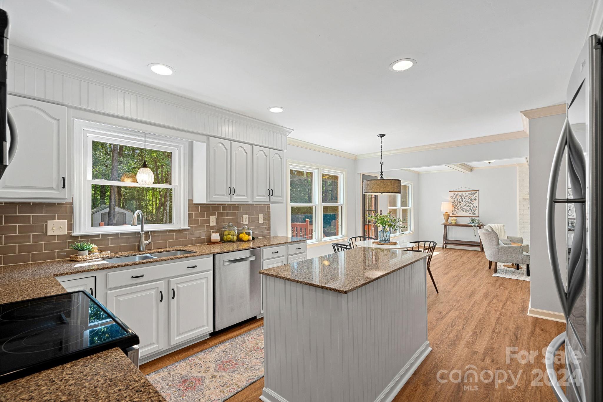 2520 Oxborough Drive