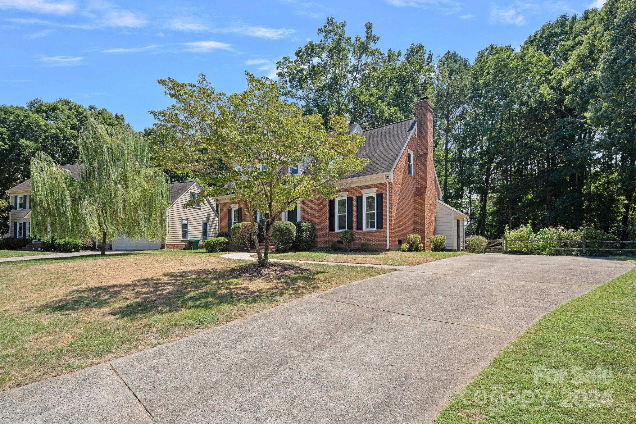 2520 Oxborough Drive