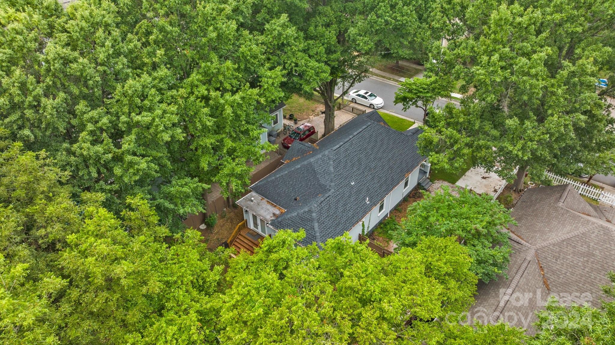 3420 Holt Street
