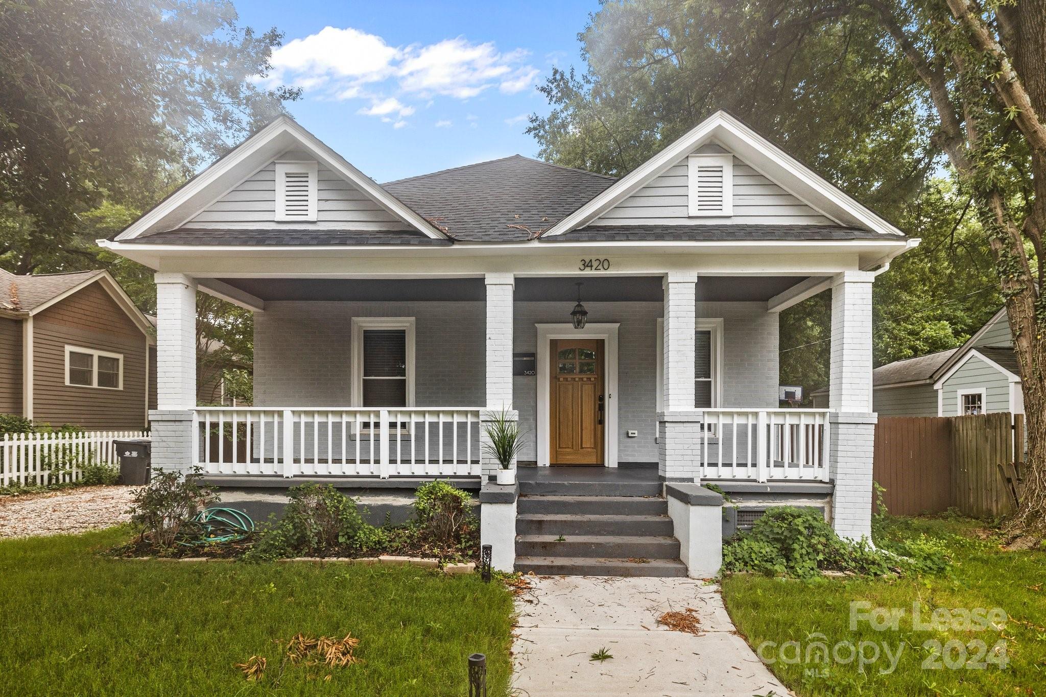 3420 Holt Street