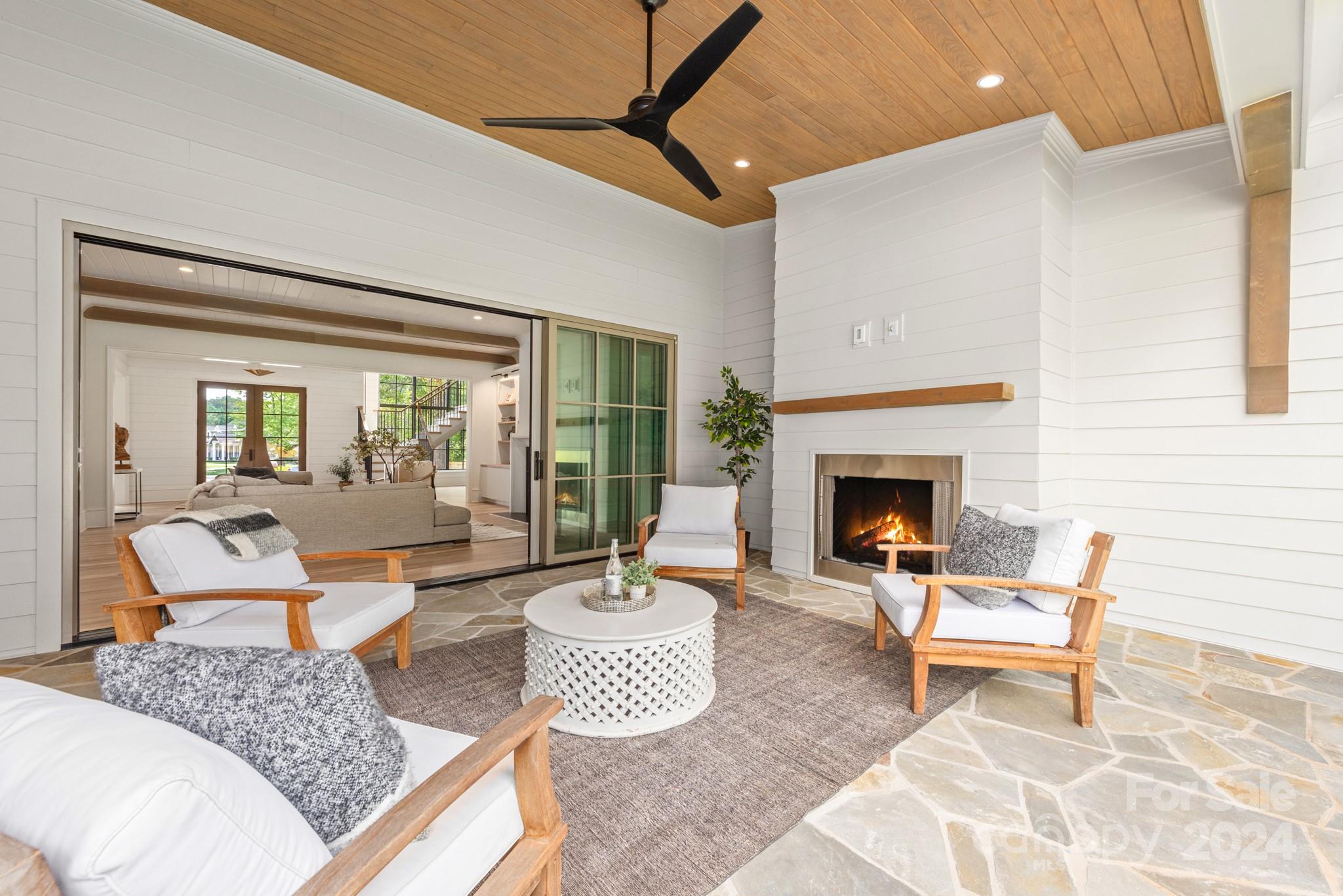 801 Bridlepath Lane