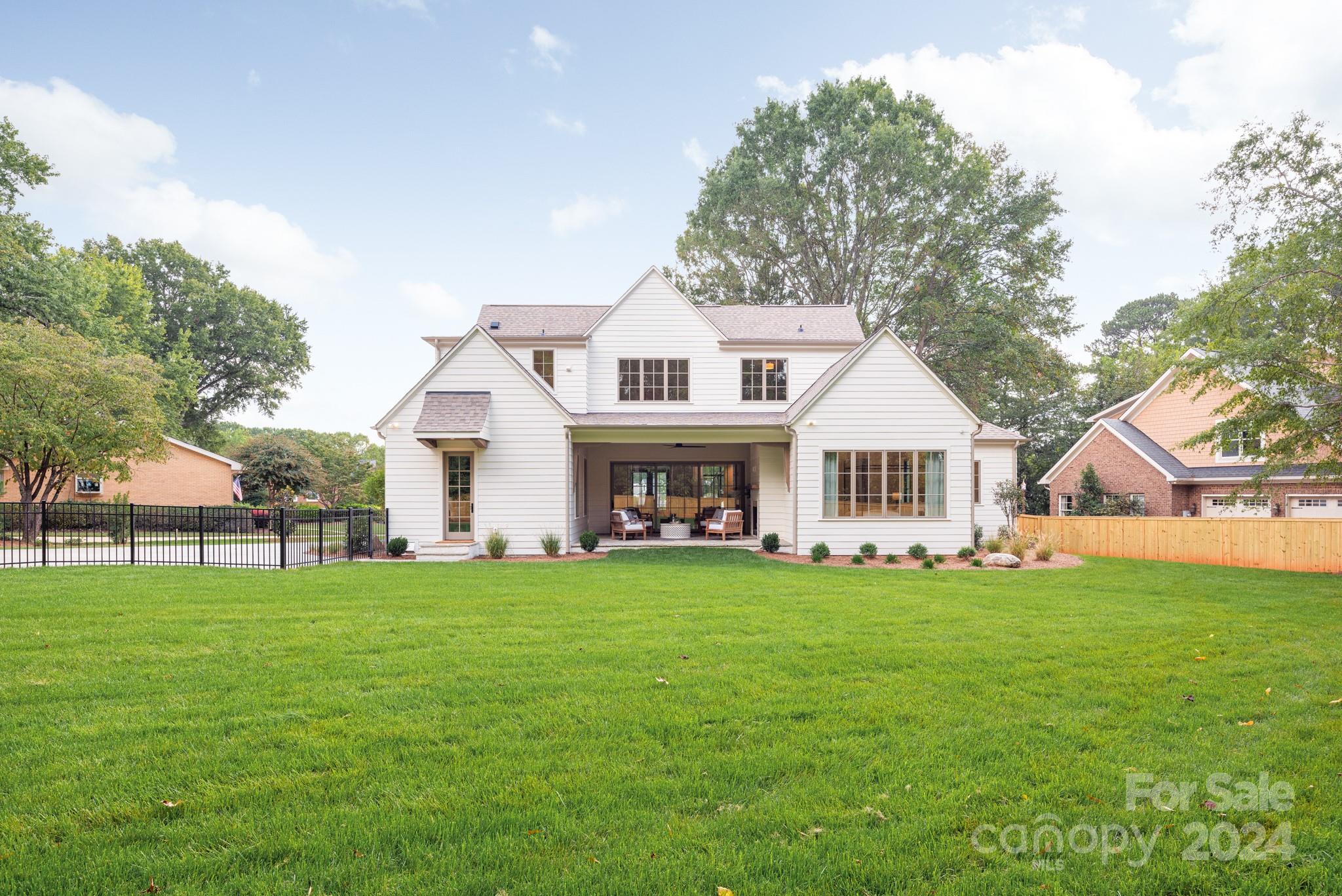 801 Bridlepath Lane