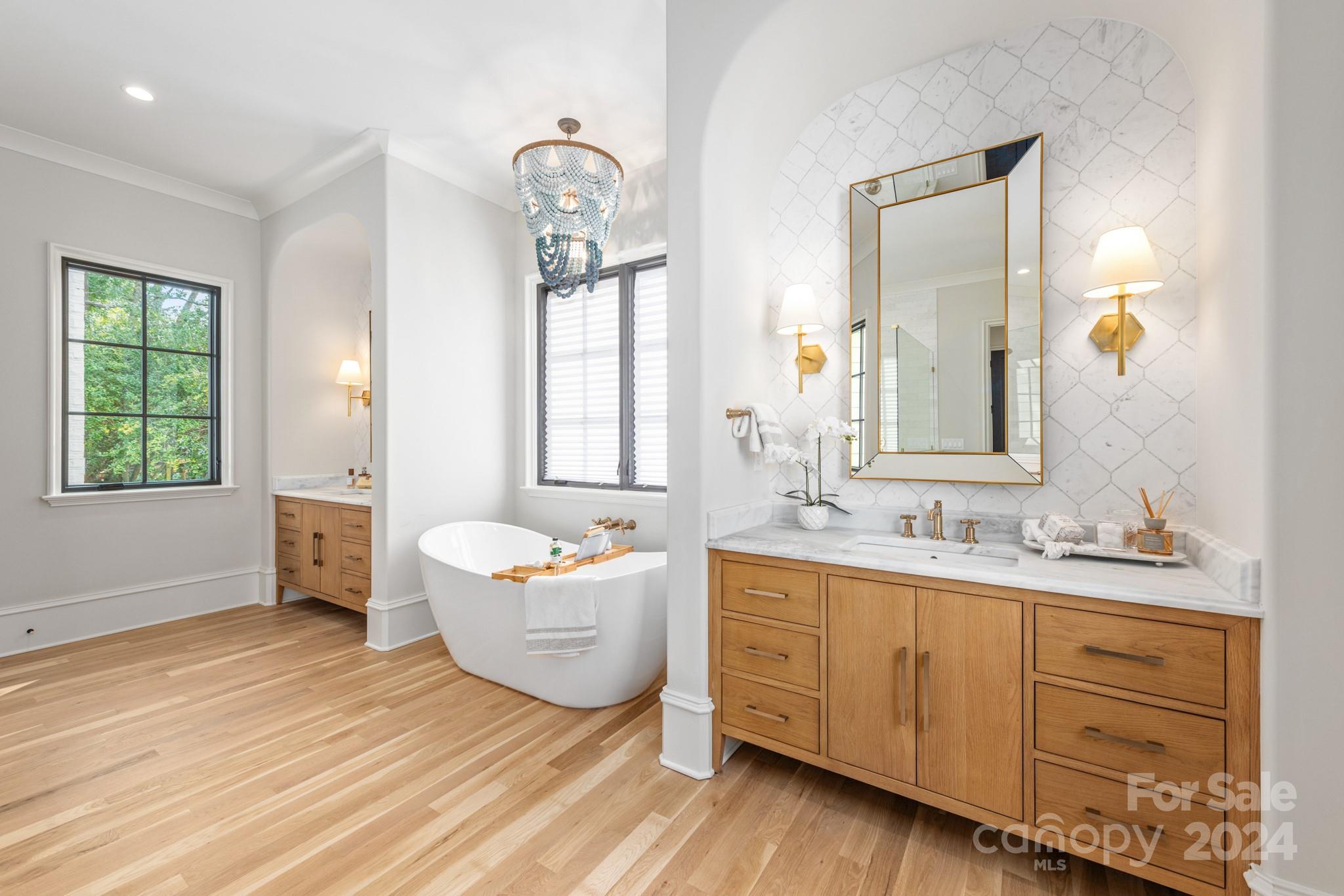 801 Bridlepath Lane