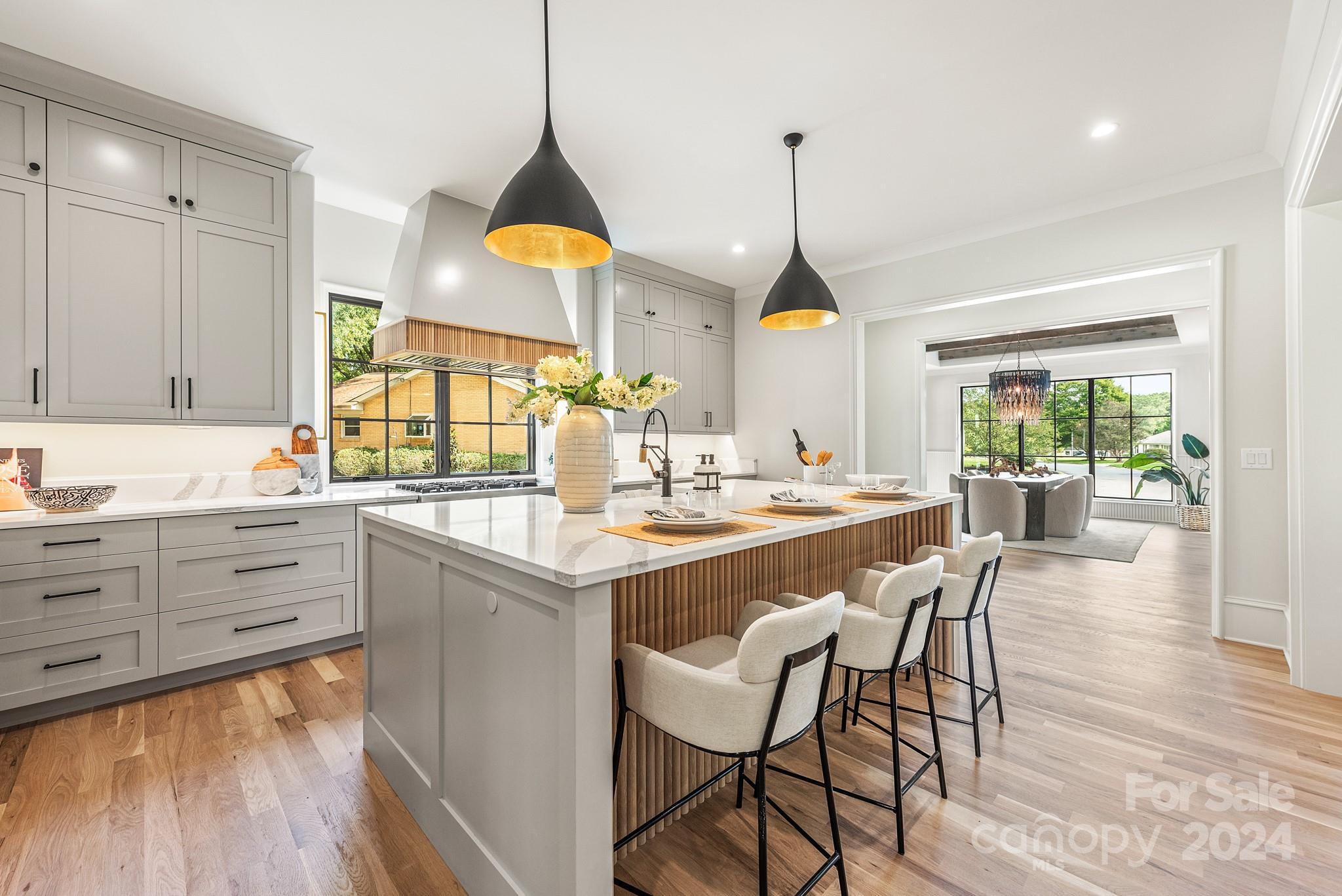 801 Bridlepath Lane