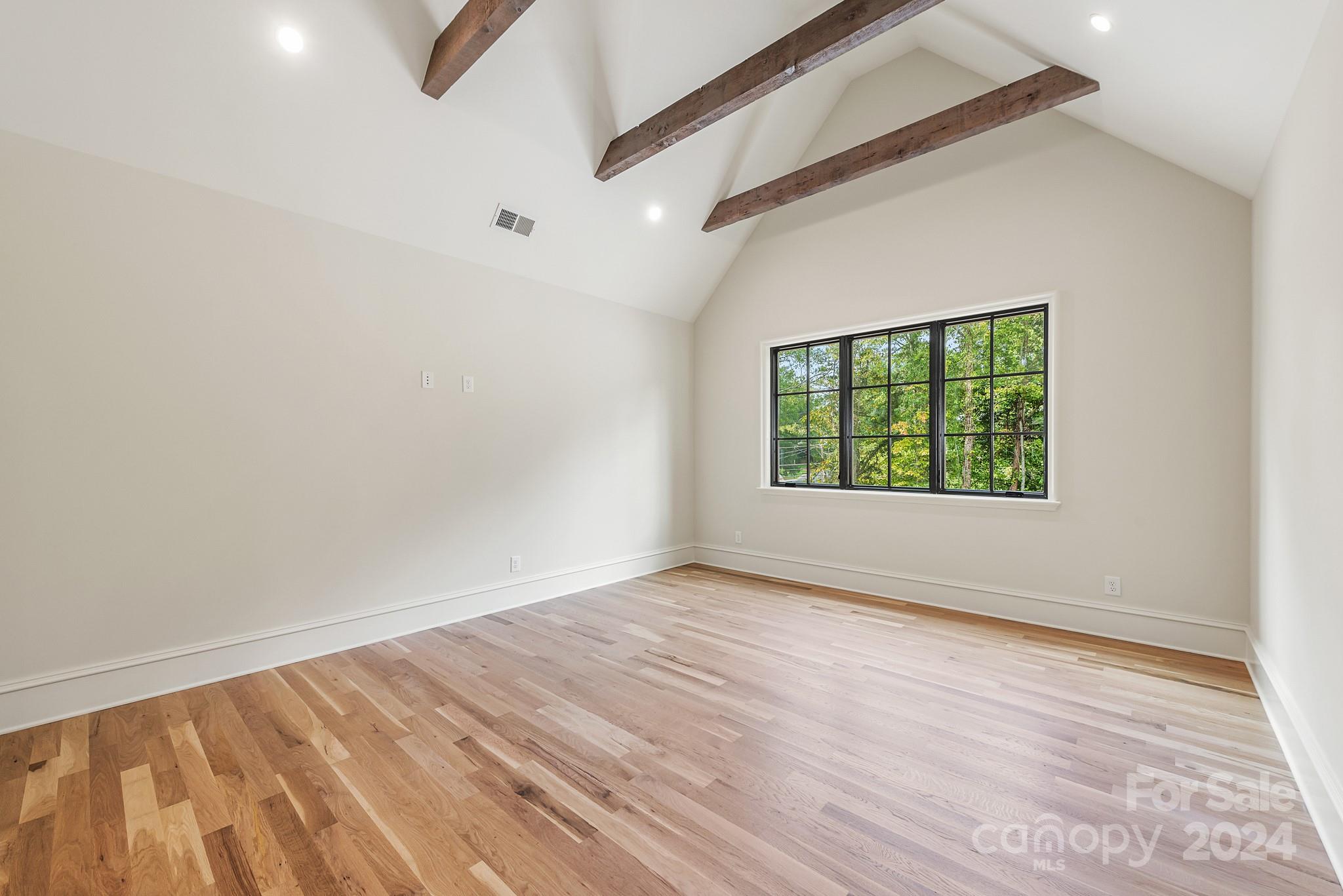 801 Bridlepath Lane