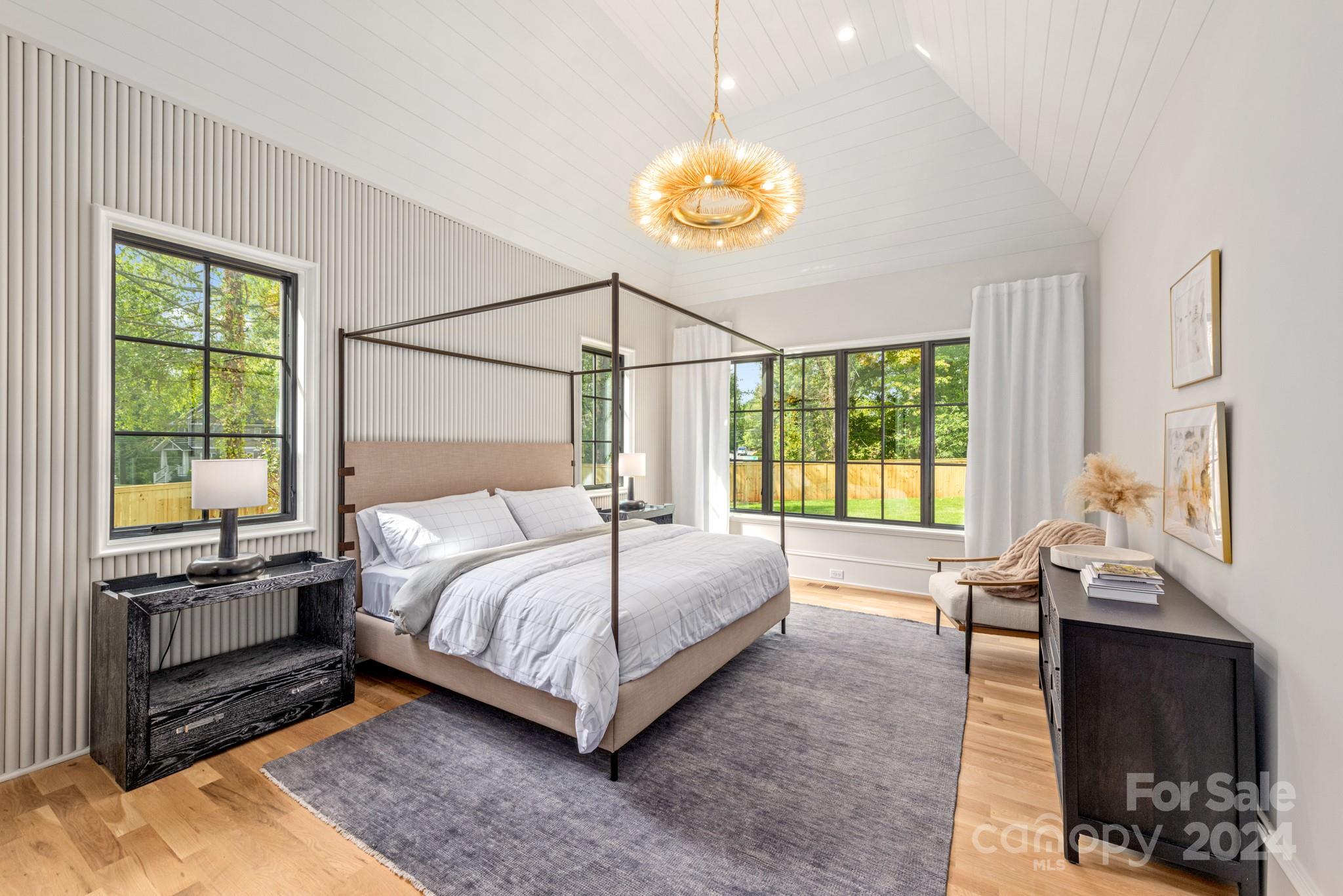 801 Bridlepath Lane