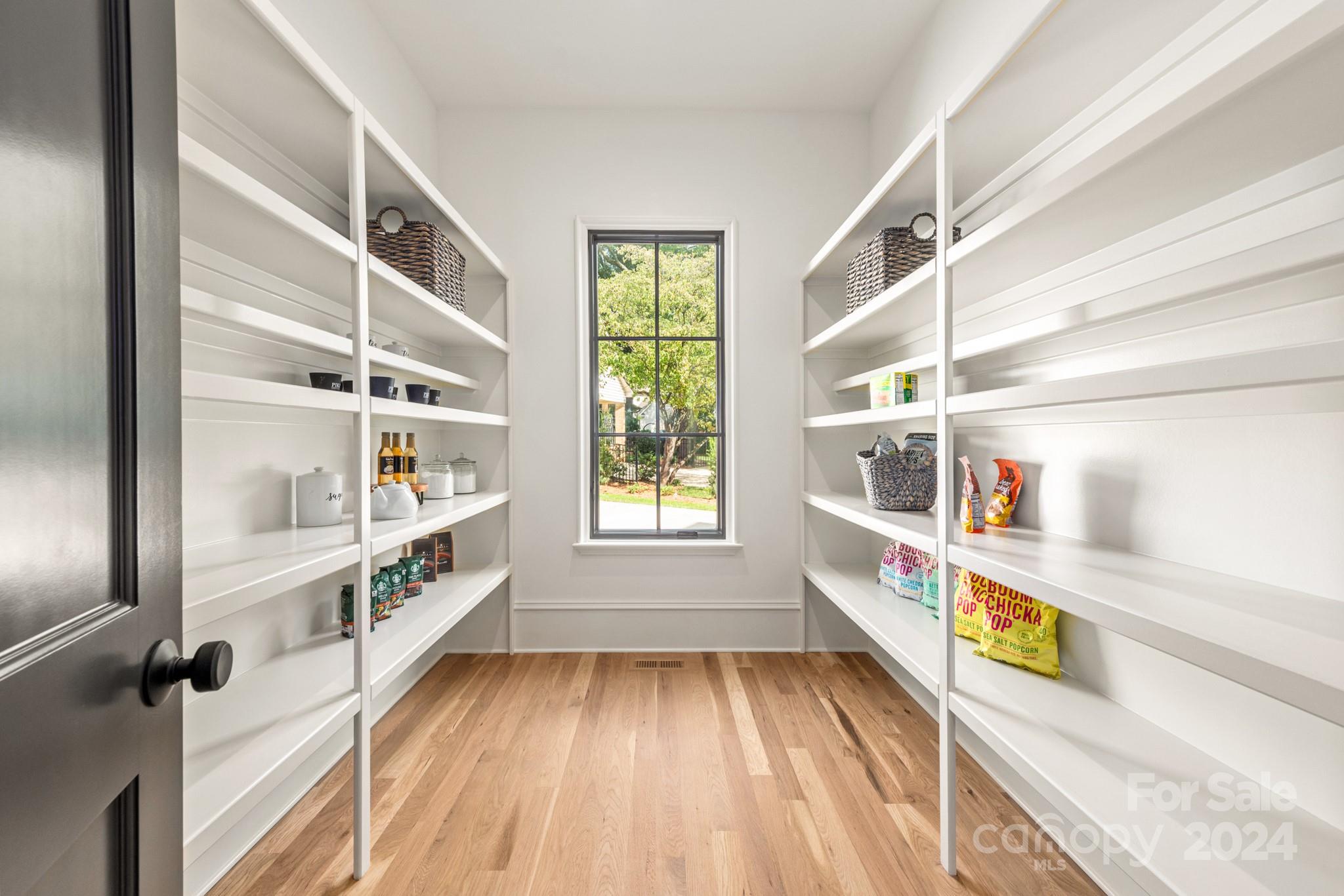 801 Bridlepath Lane