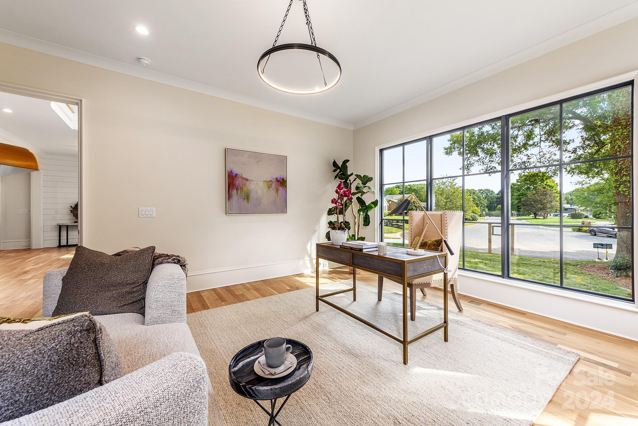 801 Bridlepath Lane
