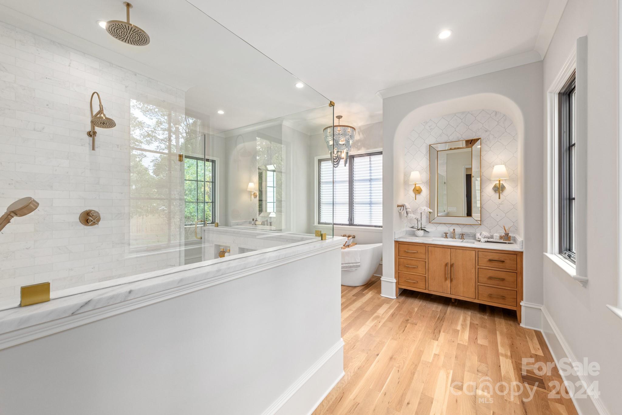 801 Bridlepath Lane