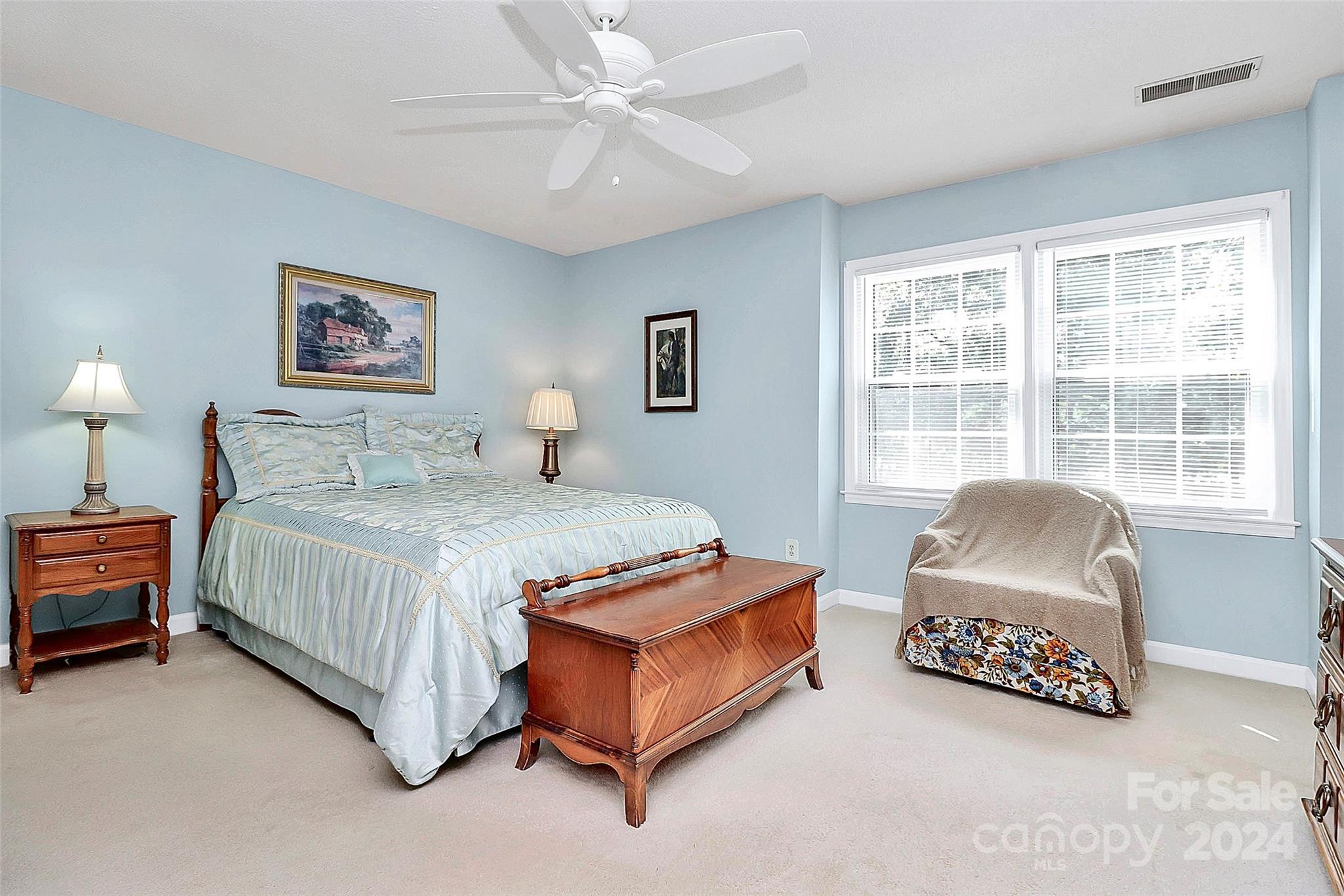 6624 Bunker Hill Circle