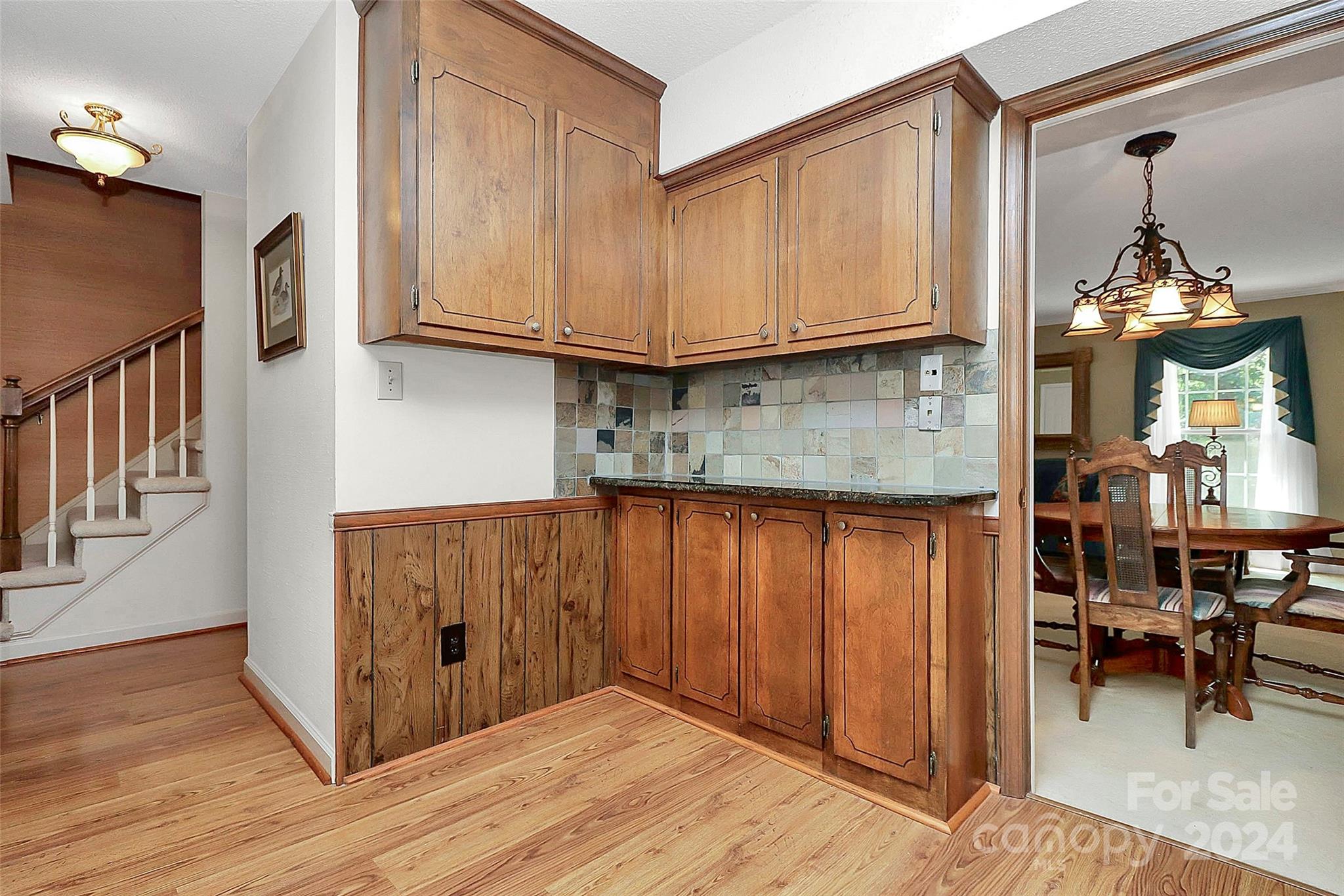 6624 Bunker Hill Circle