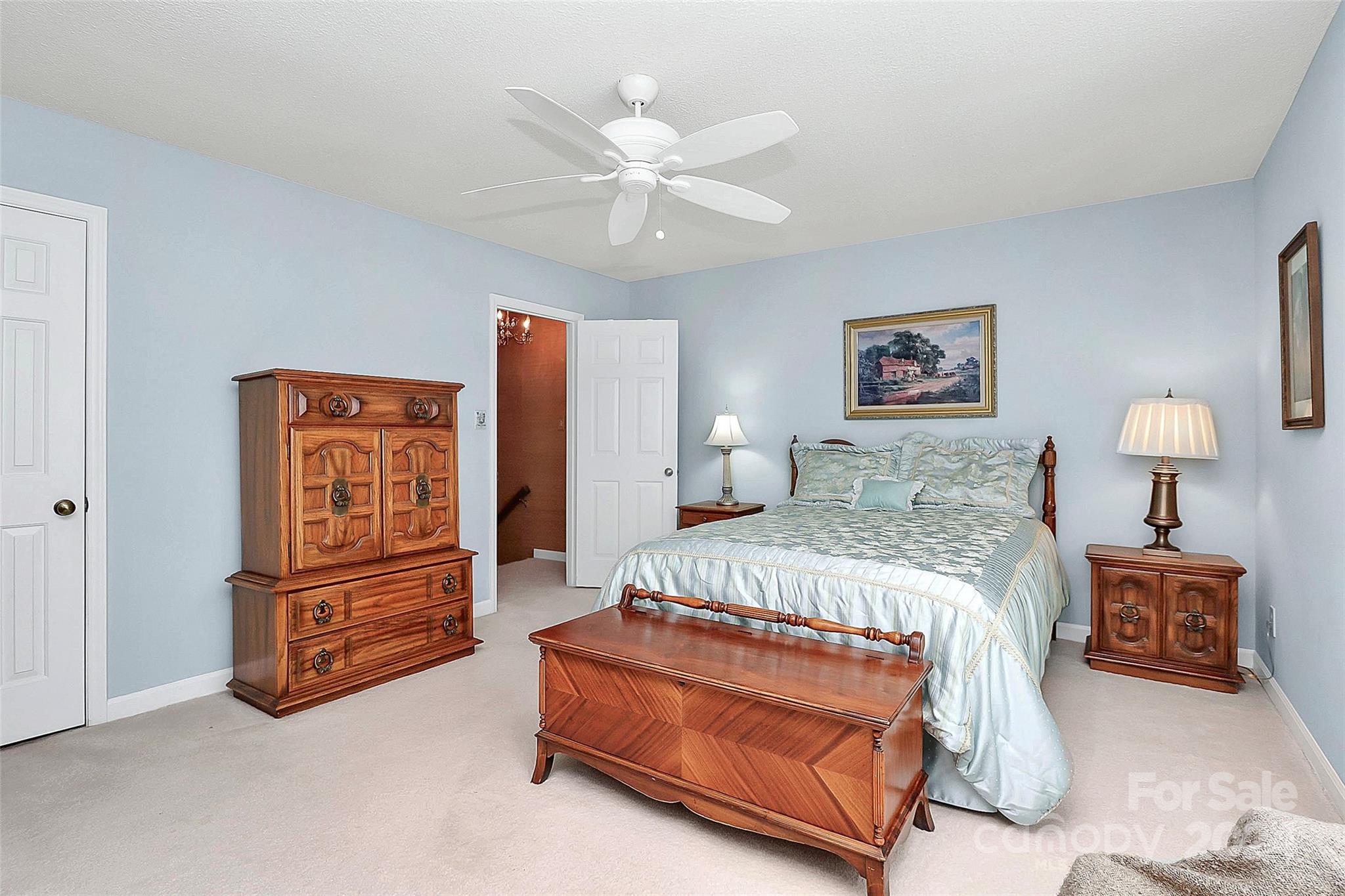 6624 Bunker Hill Circle
