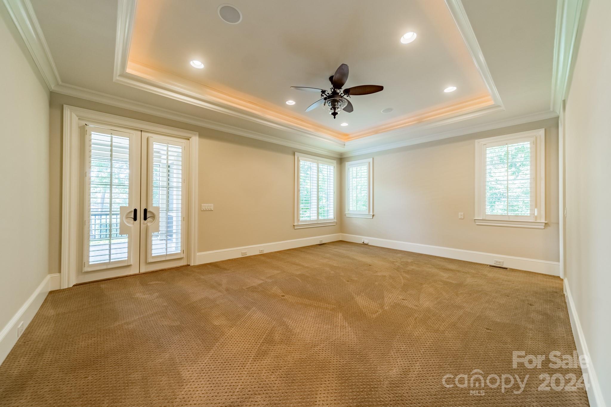 128 Yacht Road