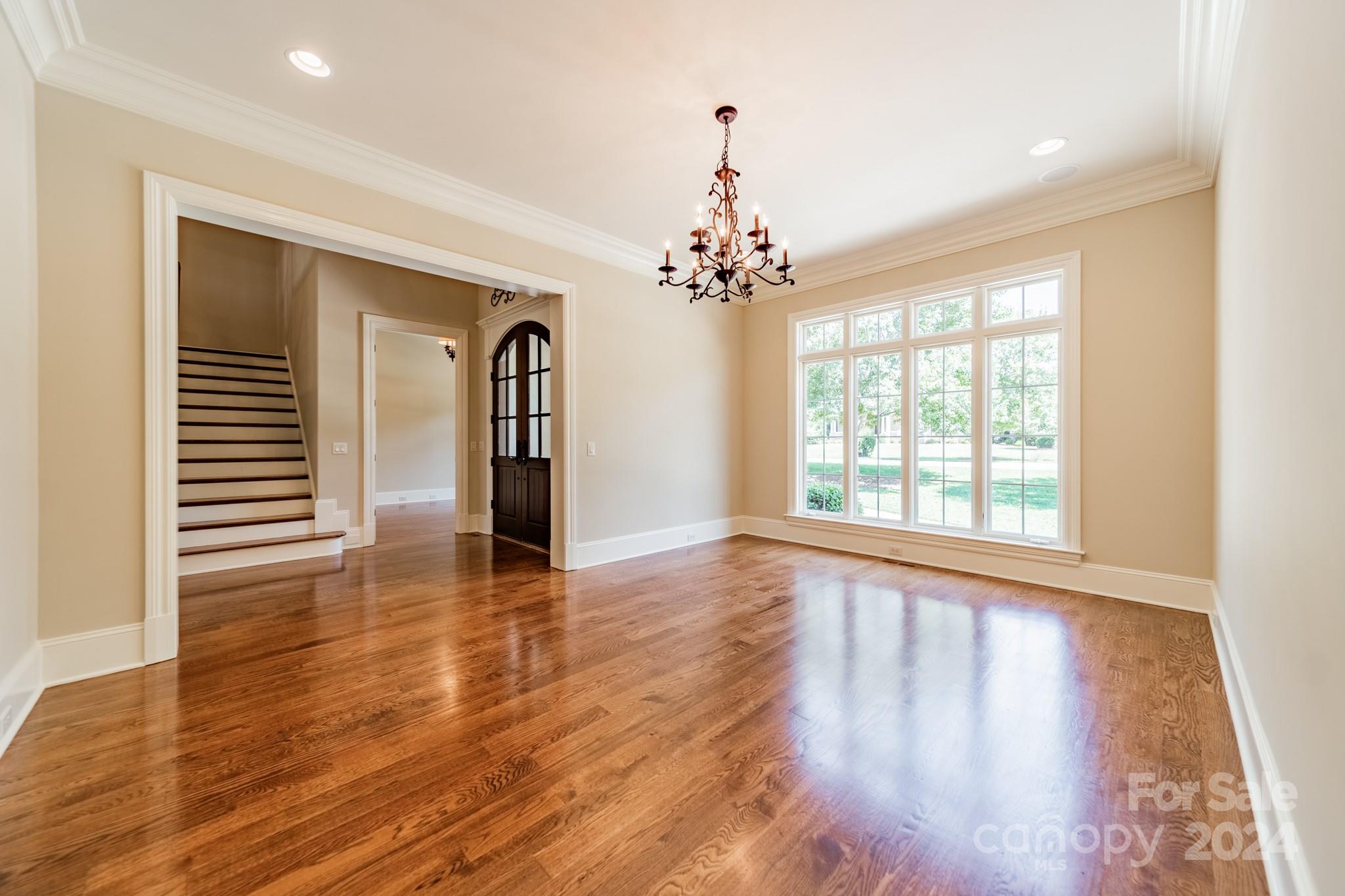 128 Yacht Road