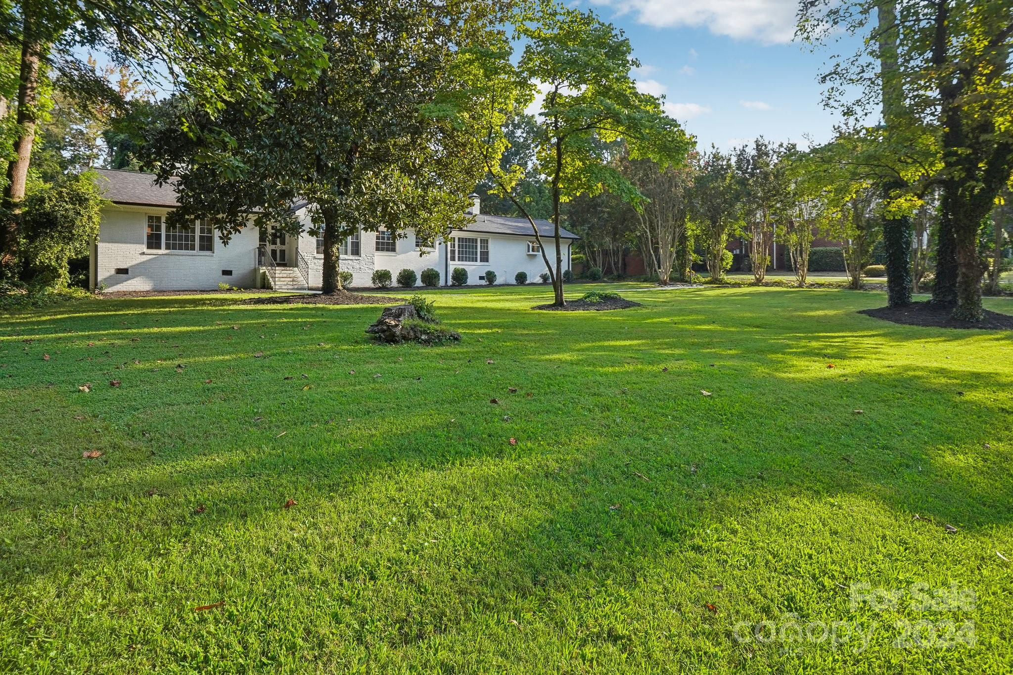 400 Livingston Drive