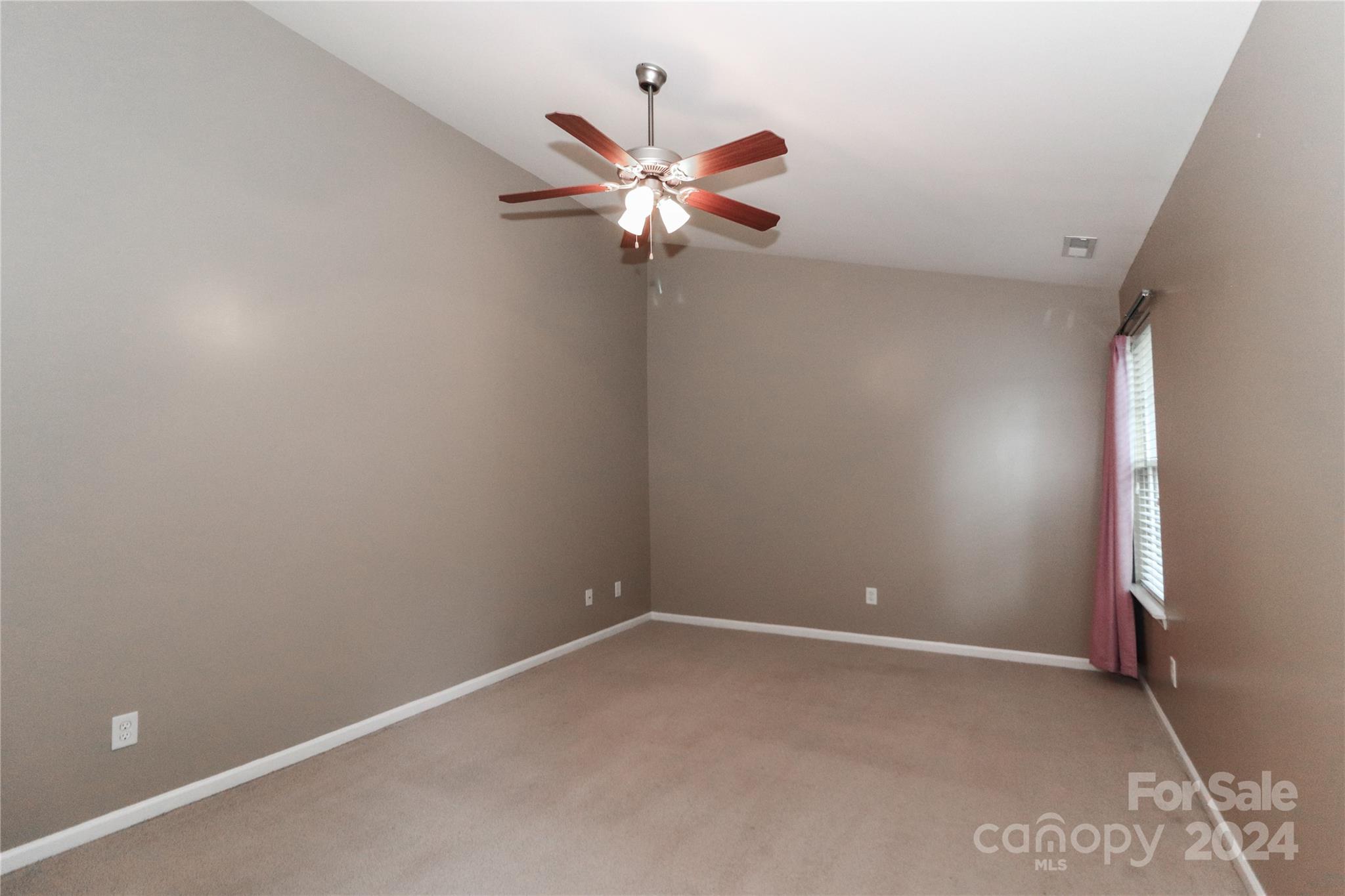 5203 Whippet Ridge Court