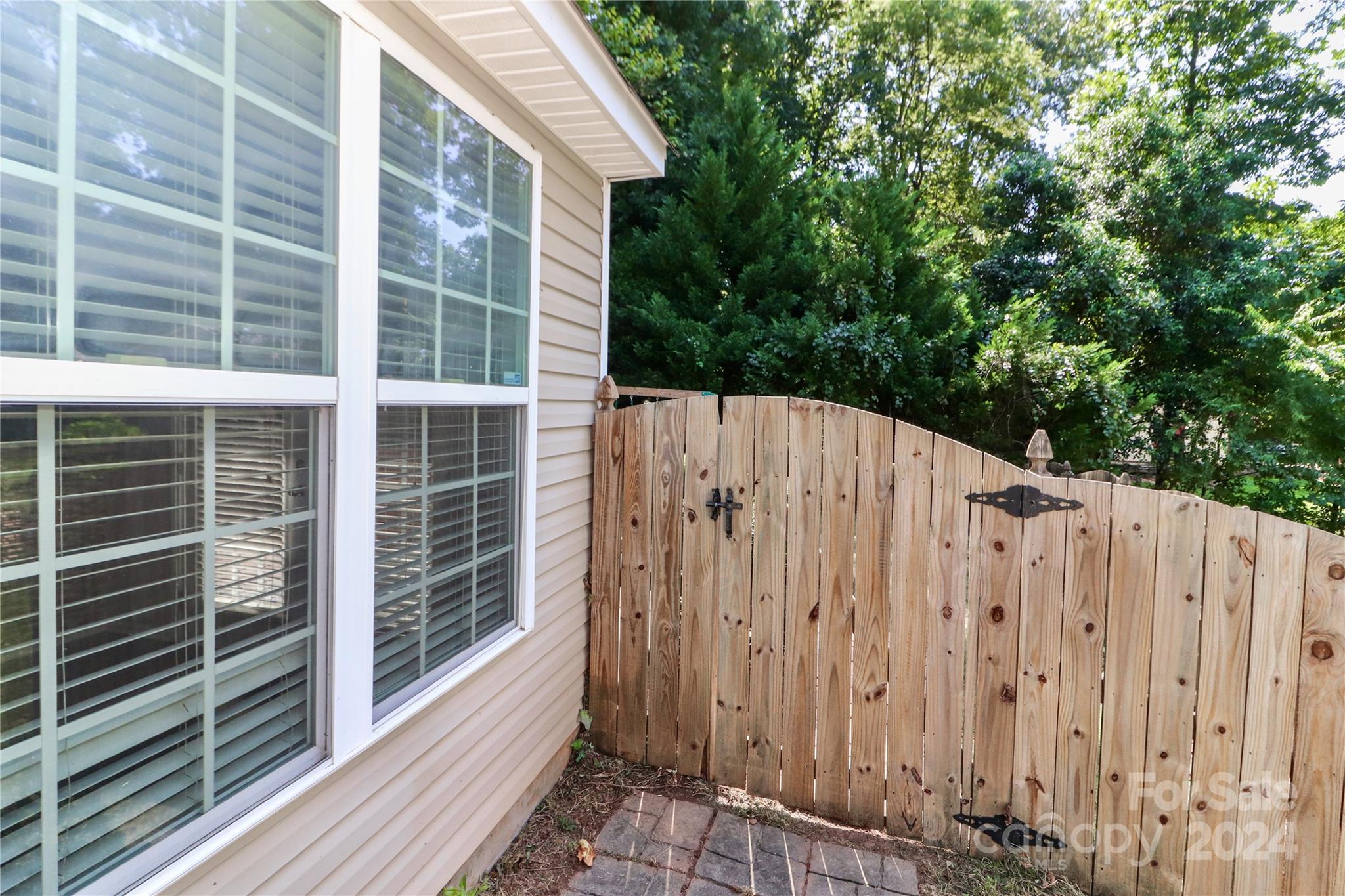 5203 Whippet Ridge Court