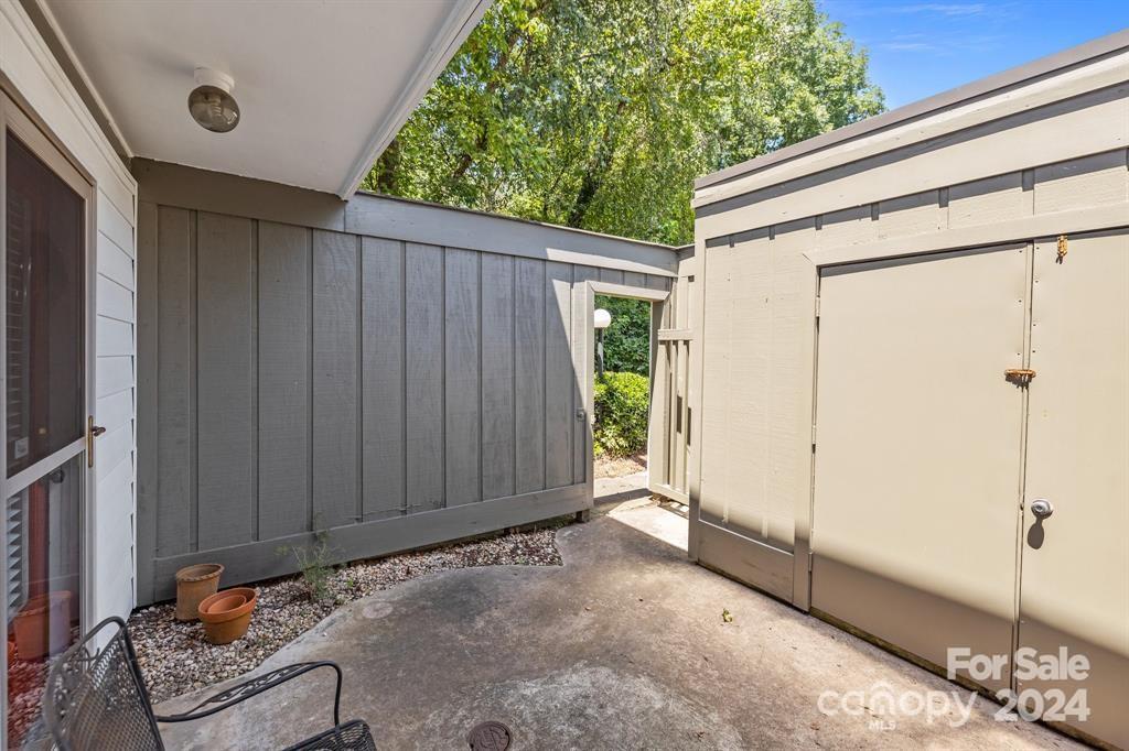 3619 Maple Glenn Lane