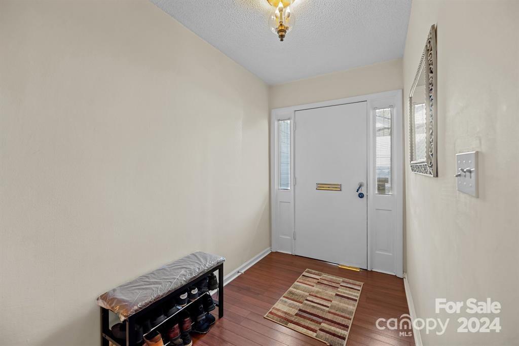 3619 Maple Glenn Lane