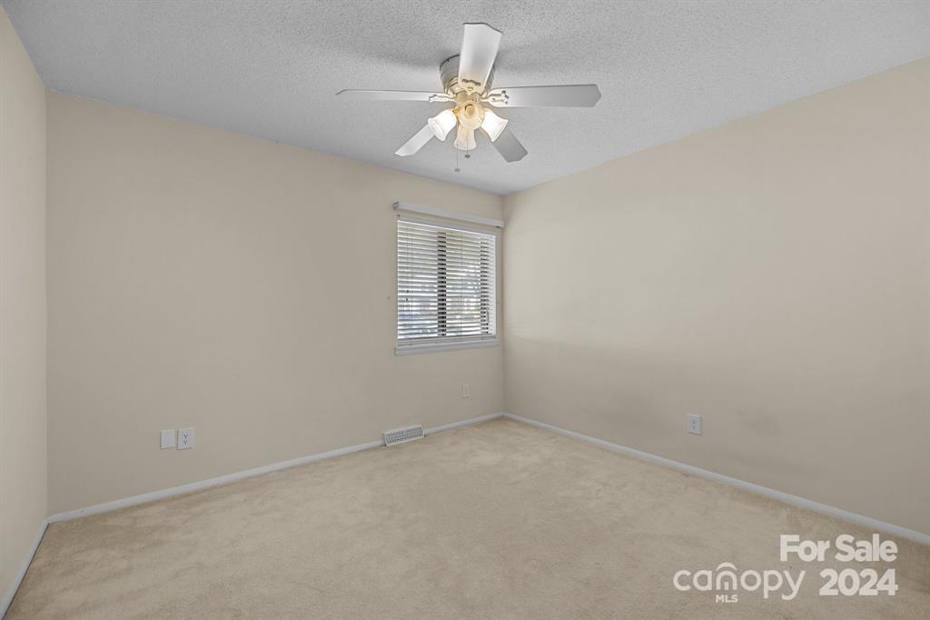 3619 Maple Glenn Lane