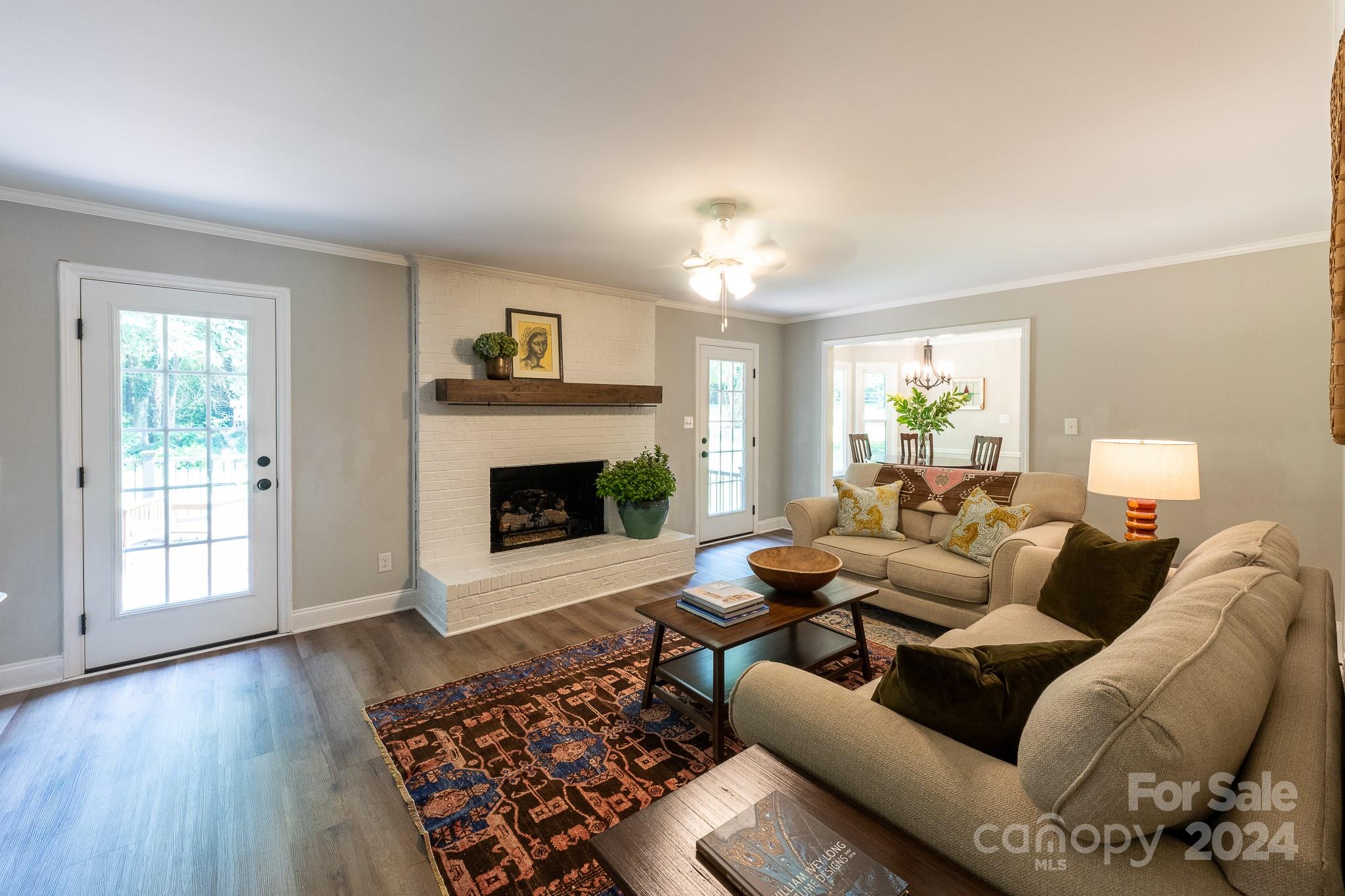 122 Creek Hollow Trail
