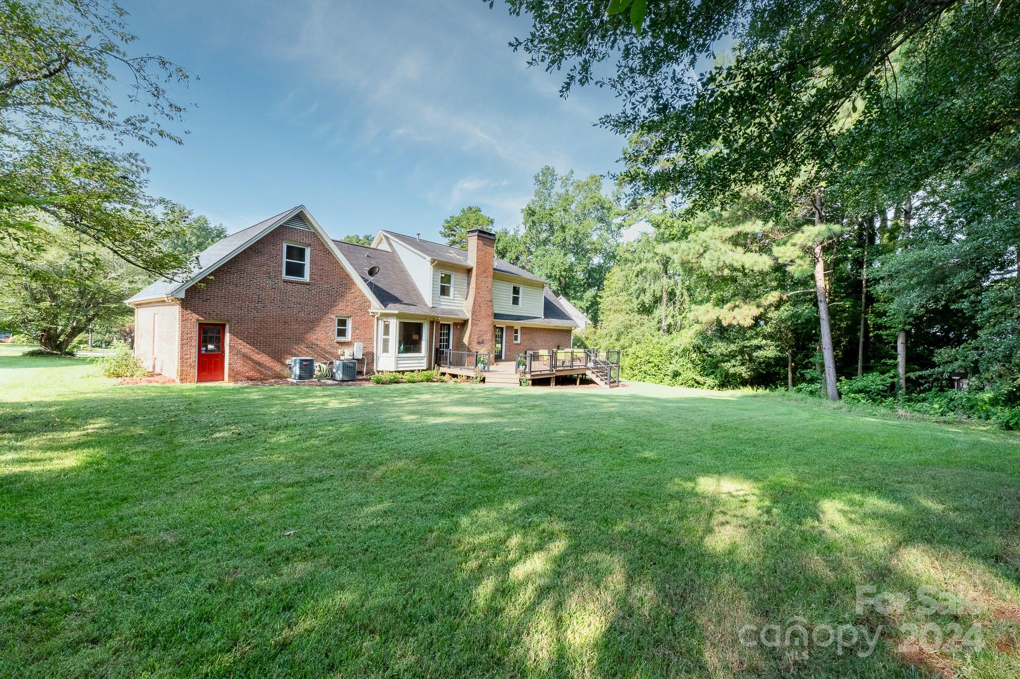 122 Creek Hollow Trail
