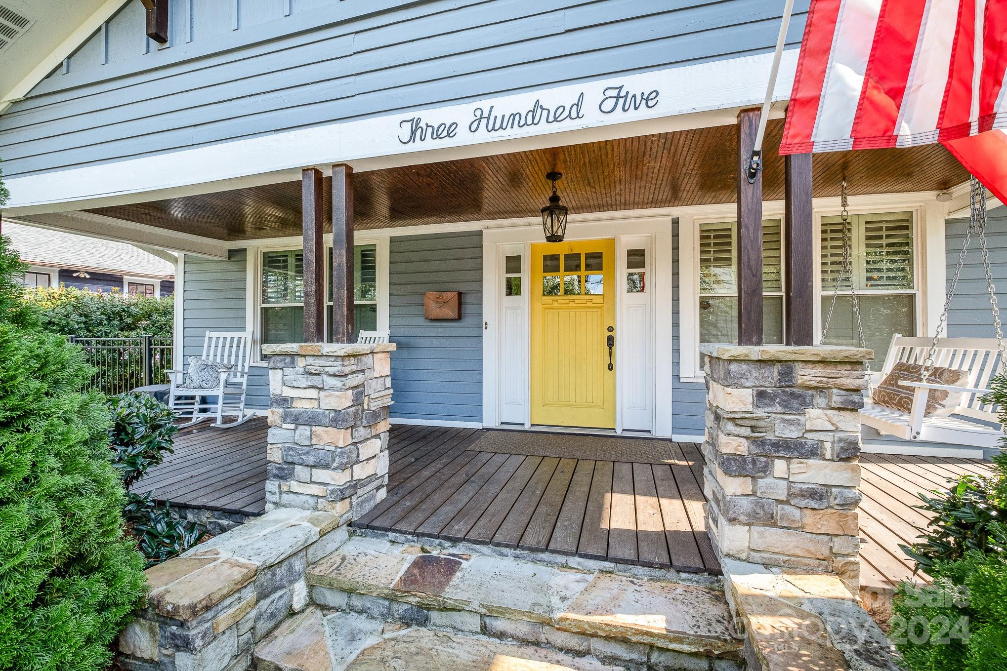 305 Wesley Heights Way
