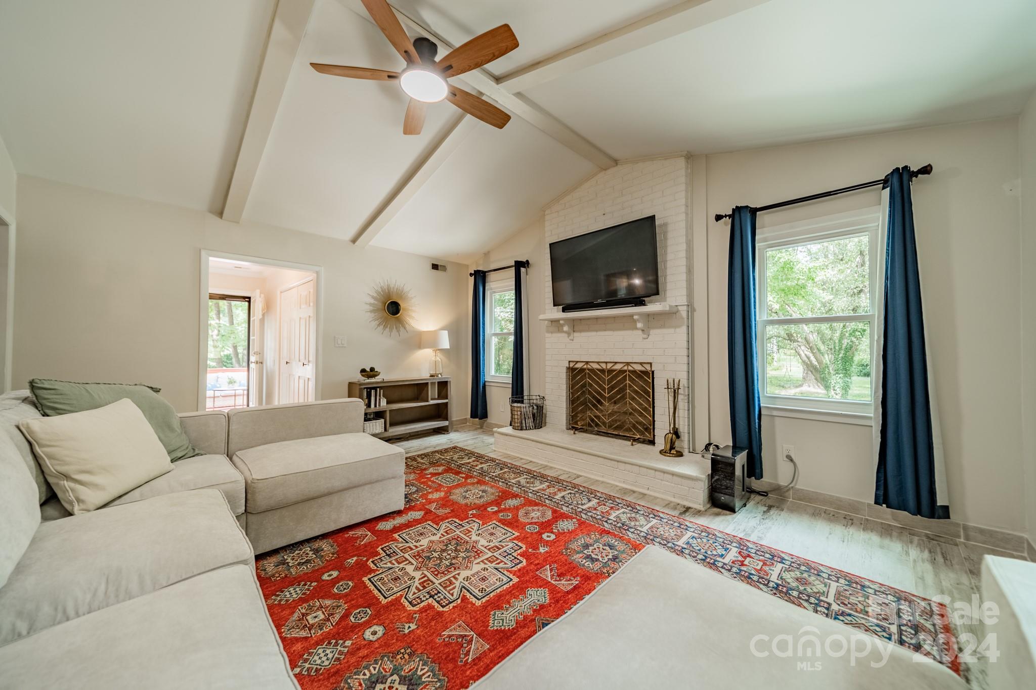 733 Neill Ridge Road