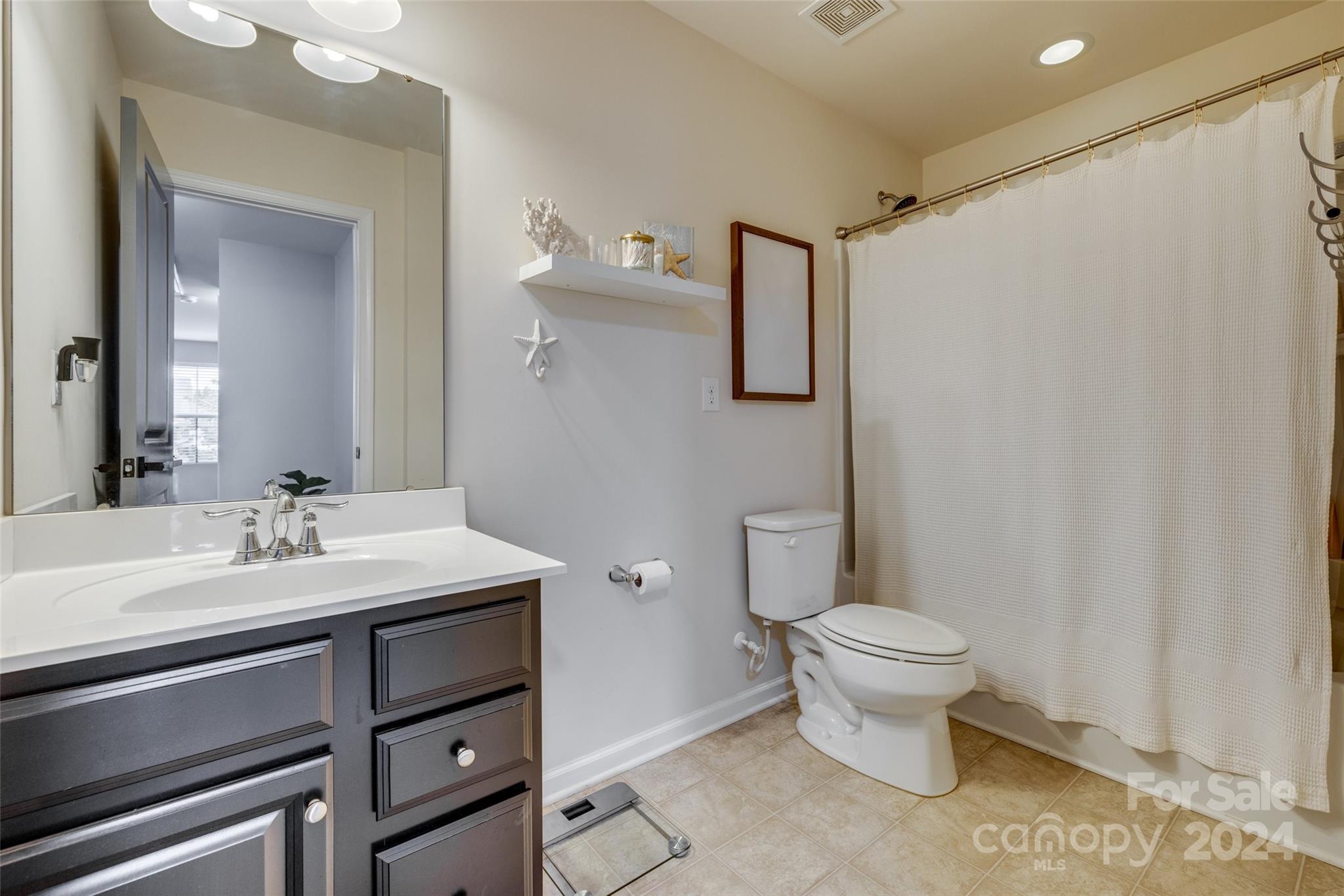3733 English Garden Drive