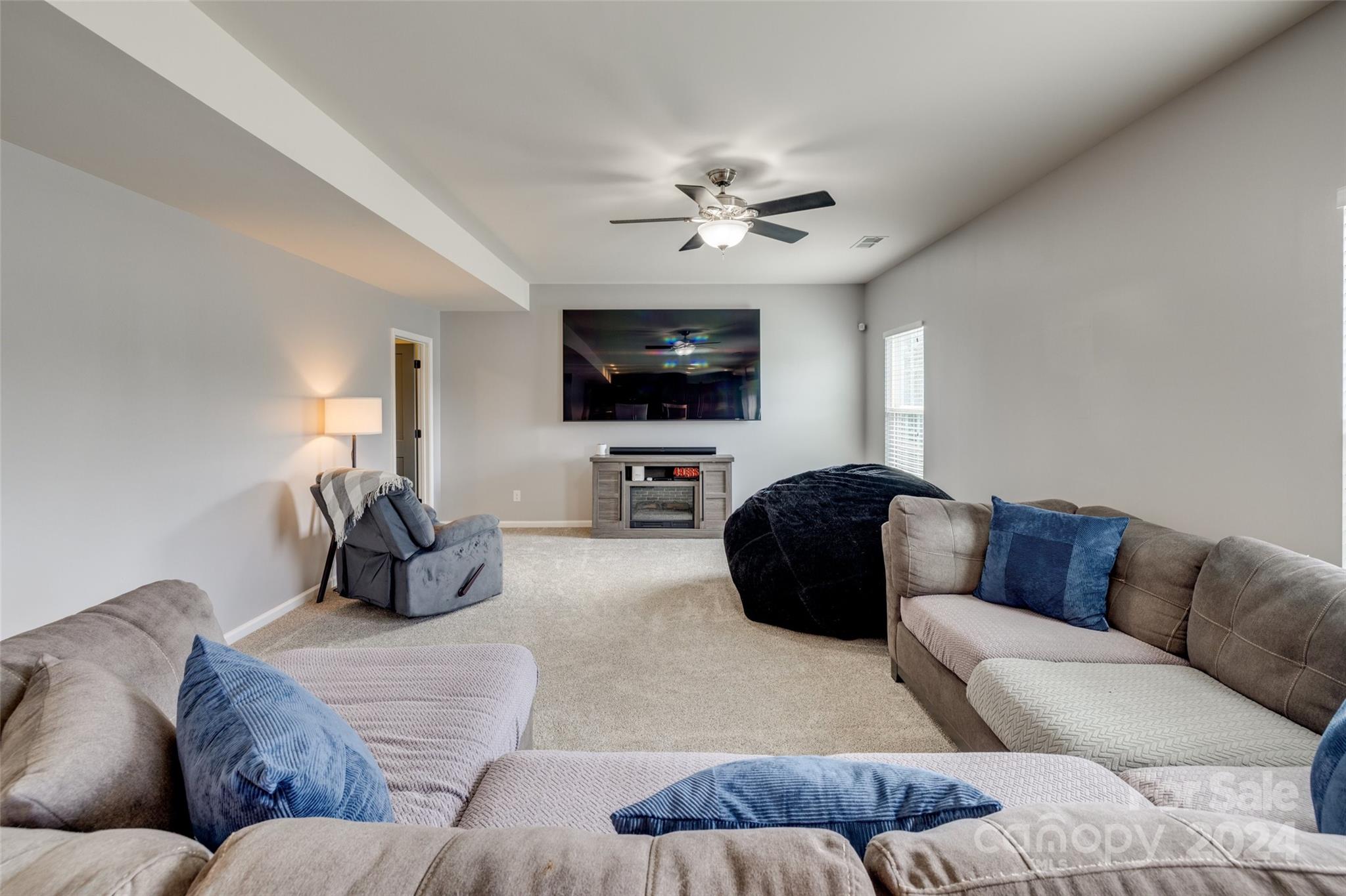 3733 English Garden Drive