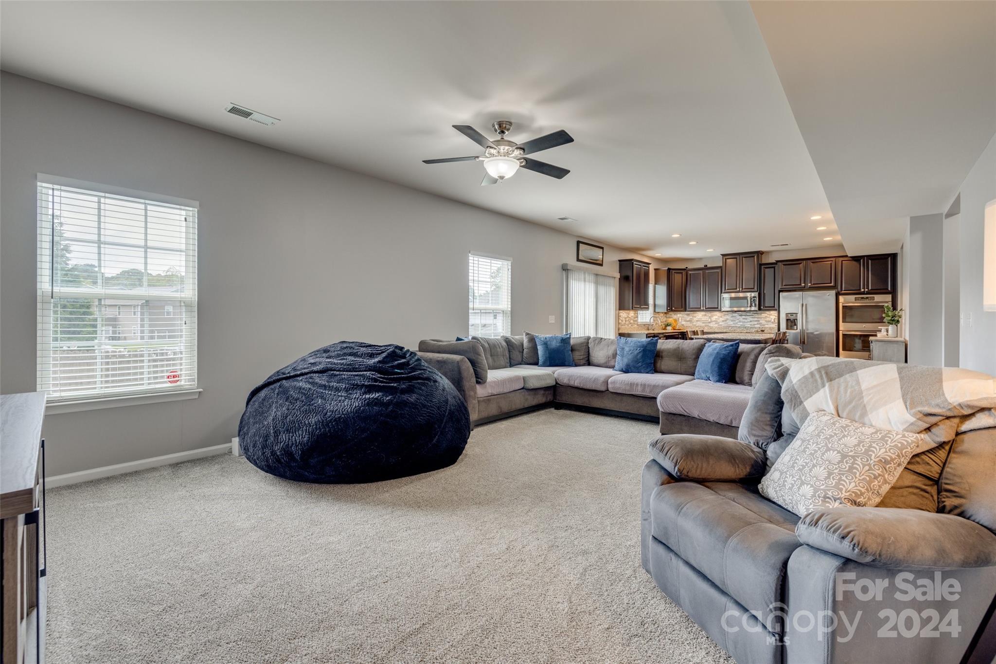 3733 English Garden Drive
