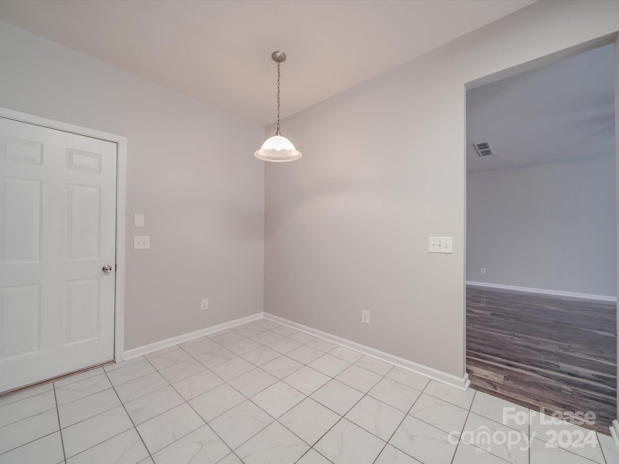 8930 Kirkley View Court