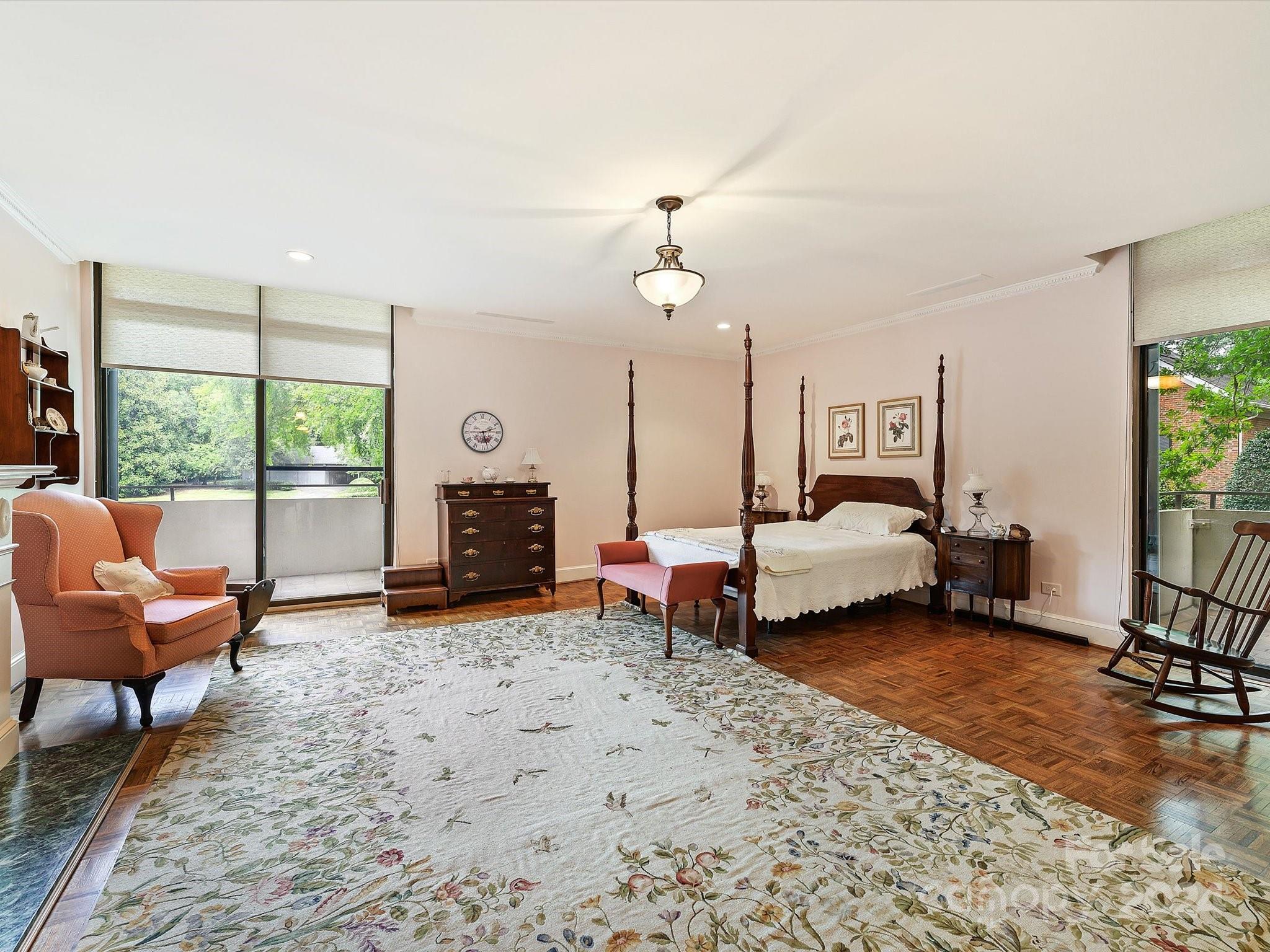 2633 Richardson Divide Unit: 2A