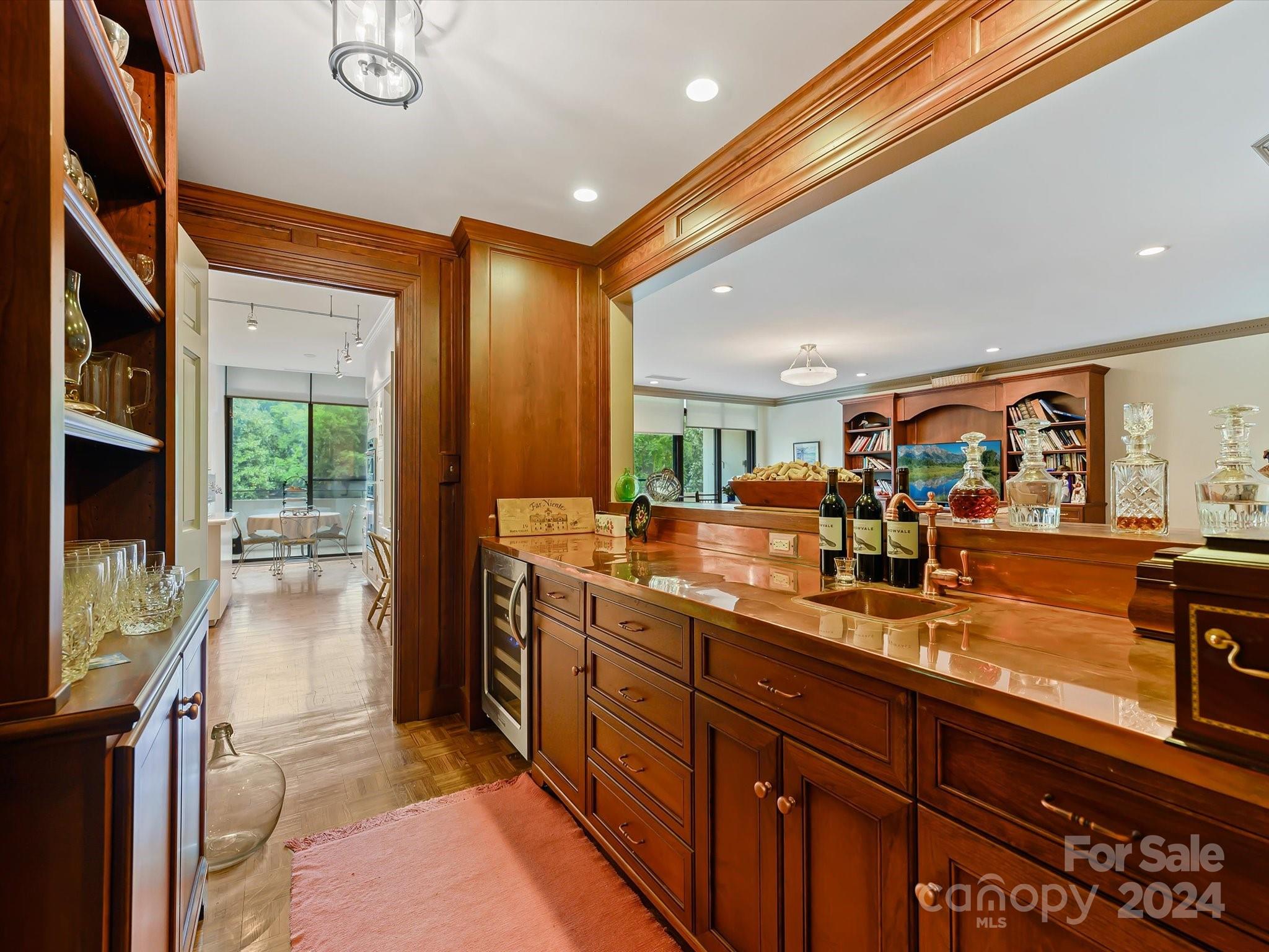2633 Richardson Divide Unit: 2A