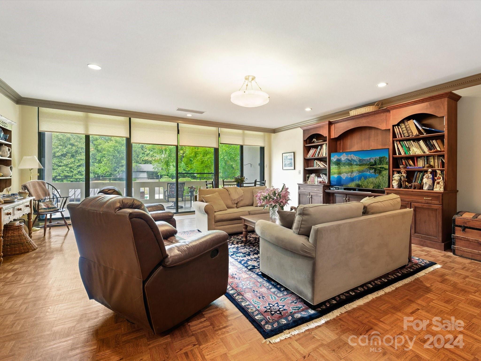 2633 Richardson Divide Unit: 2A