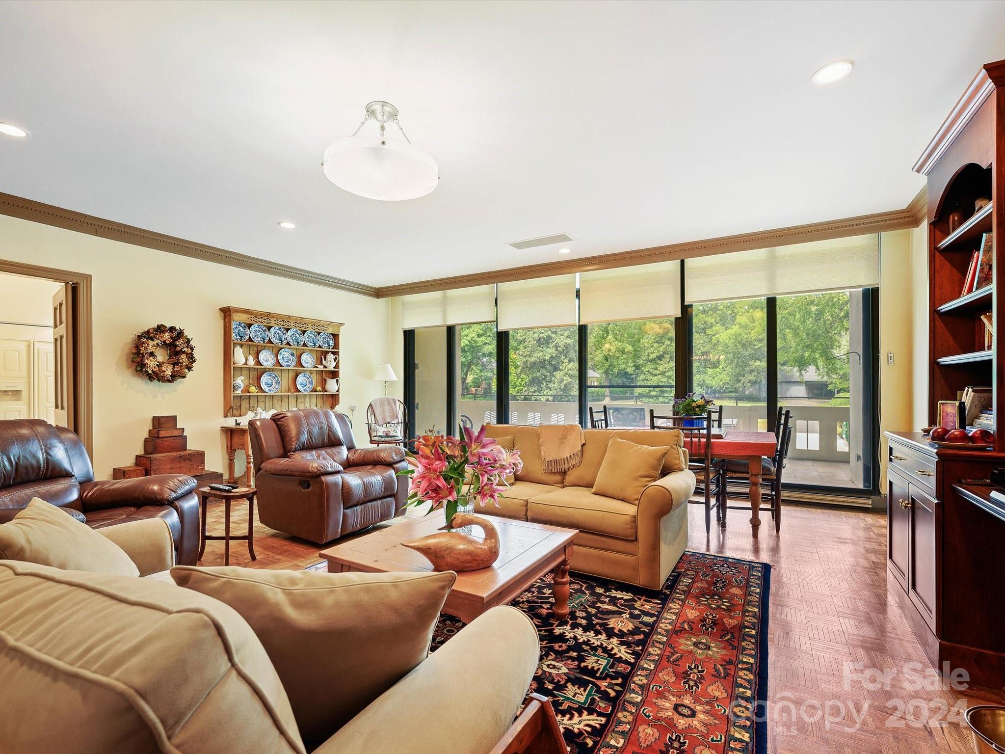 2633 Richardson Divide Unit: 2A