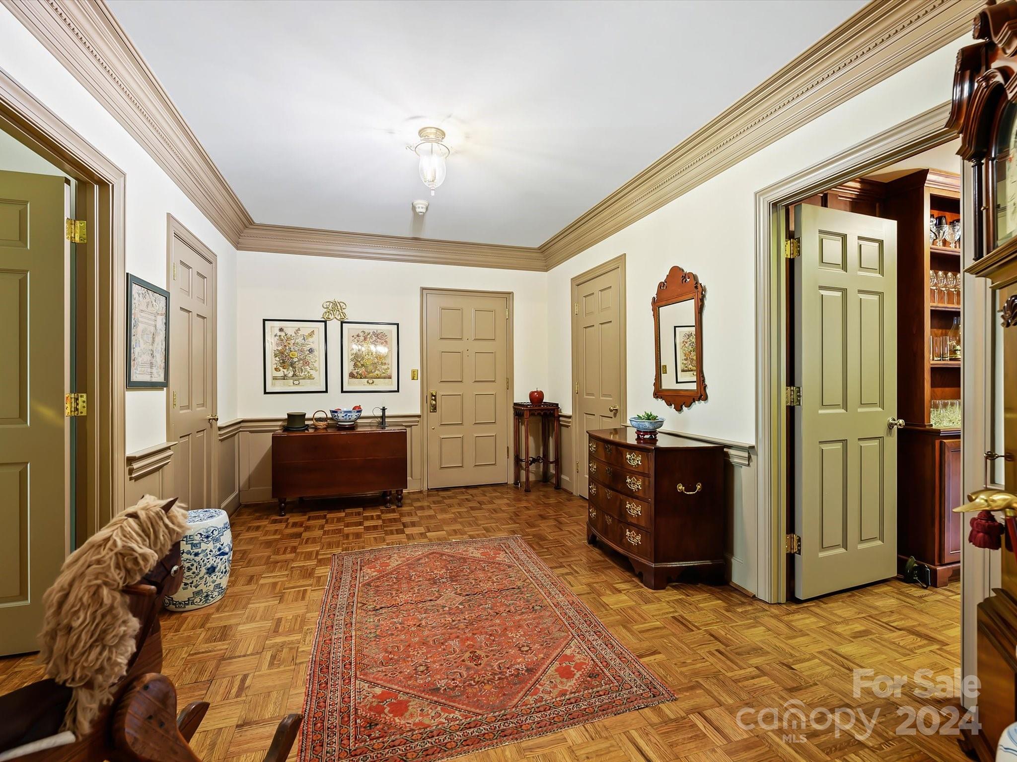 2633 Richardson Divide Unit: 2A