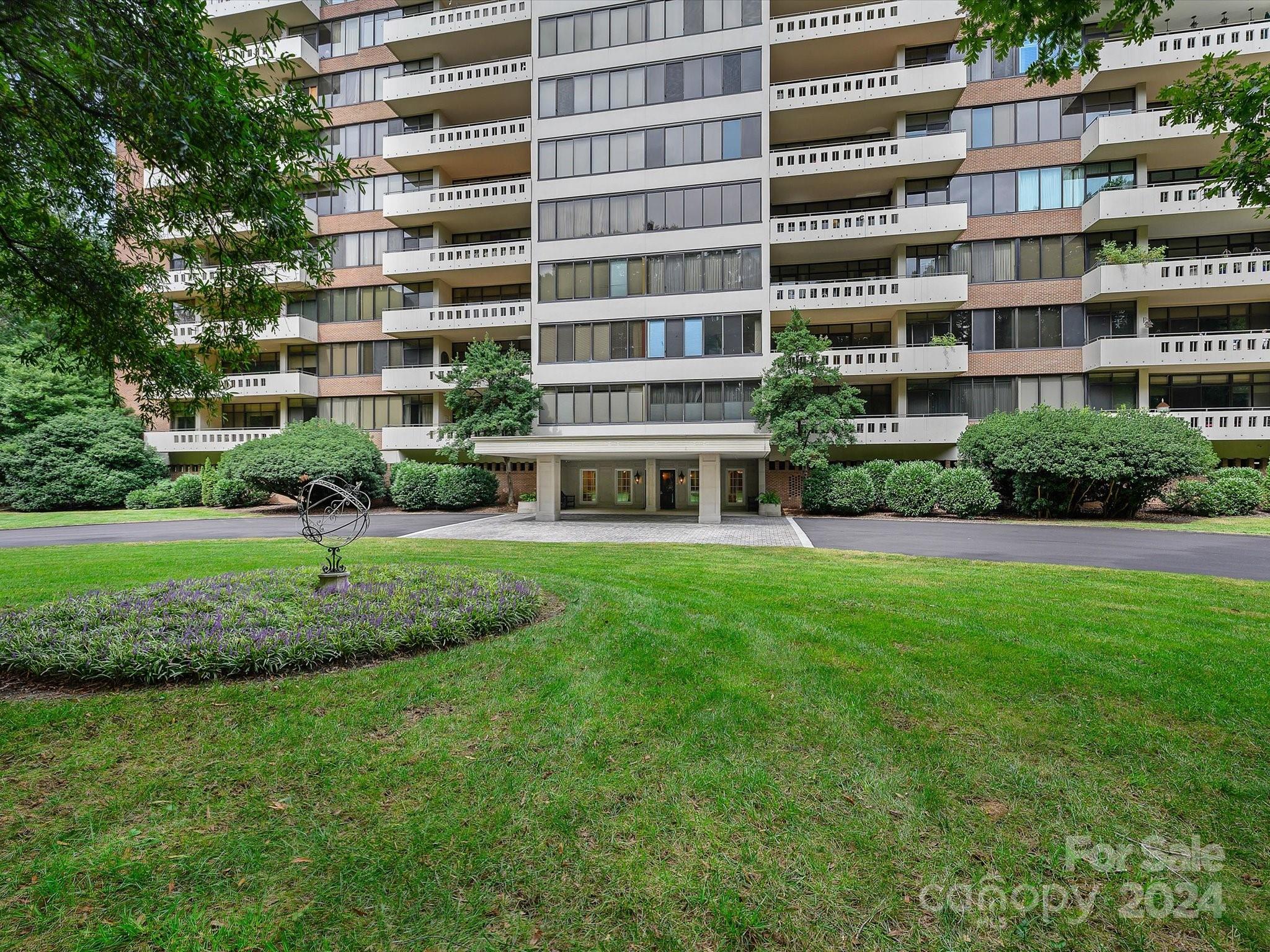 2633 Richardson Divide Unit: 2A