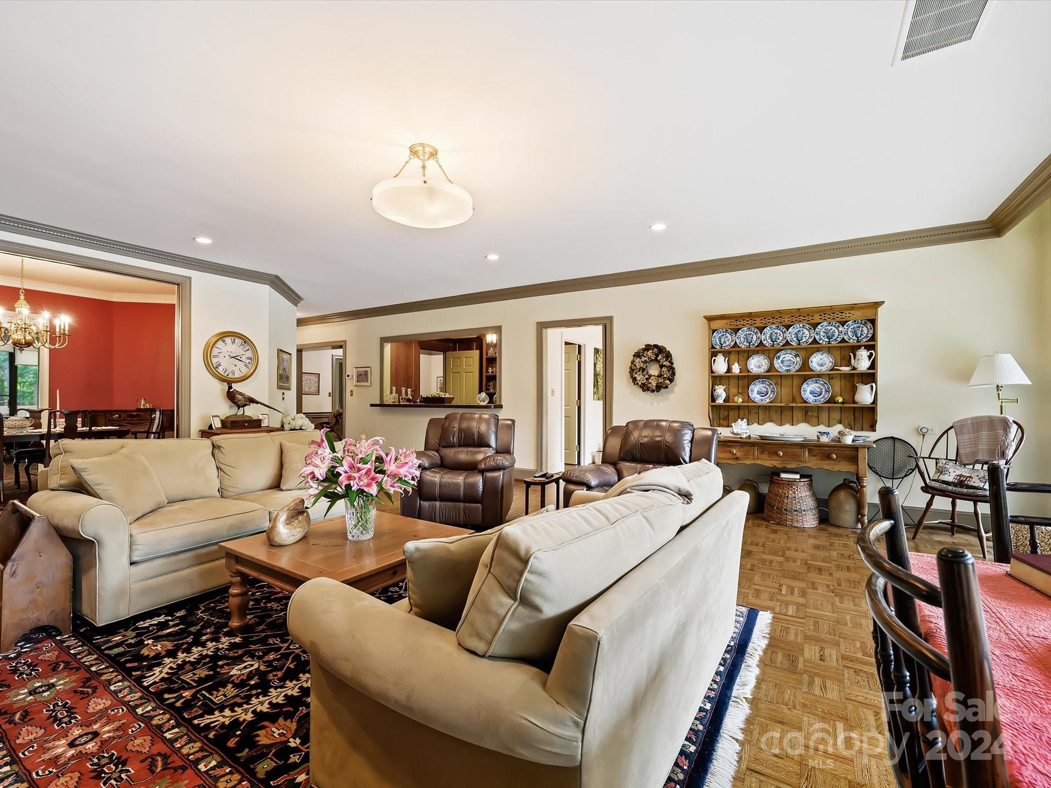 2633 Richardson Divide Unit: 2A