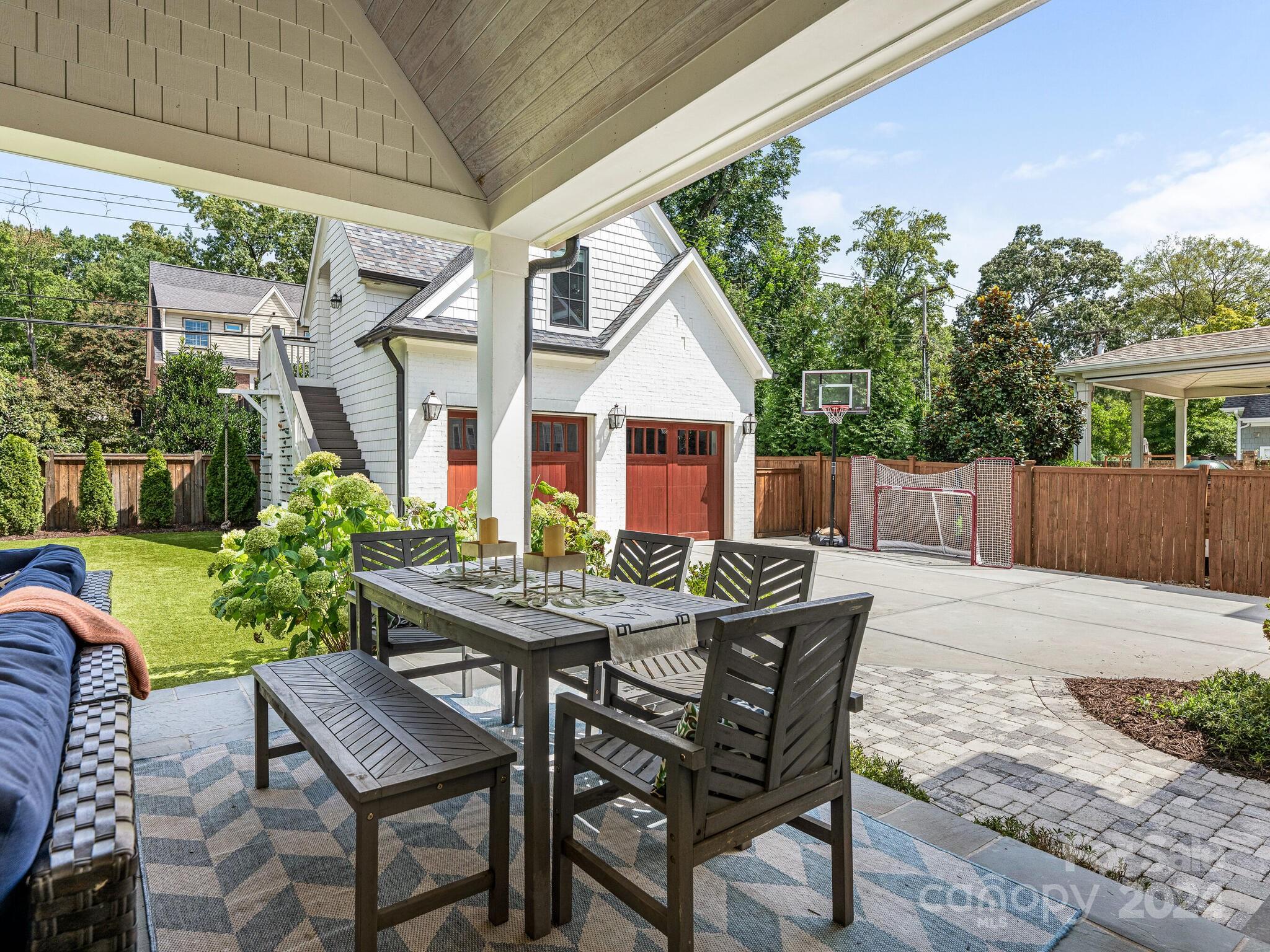 308 Plantation Place