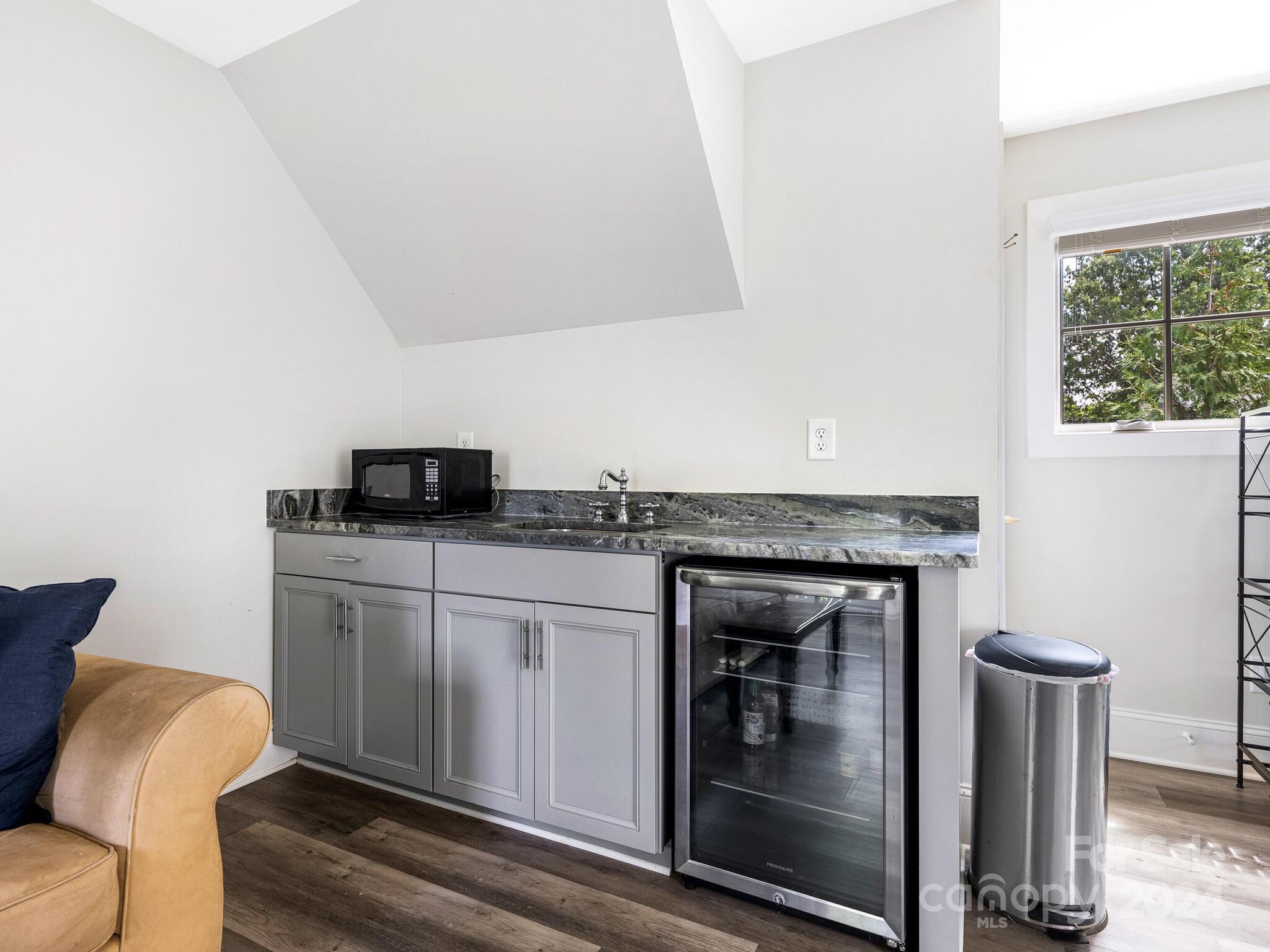308 Plantation Place